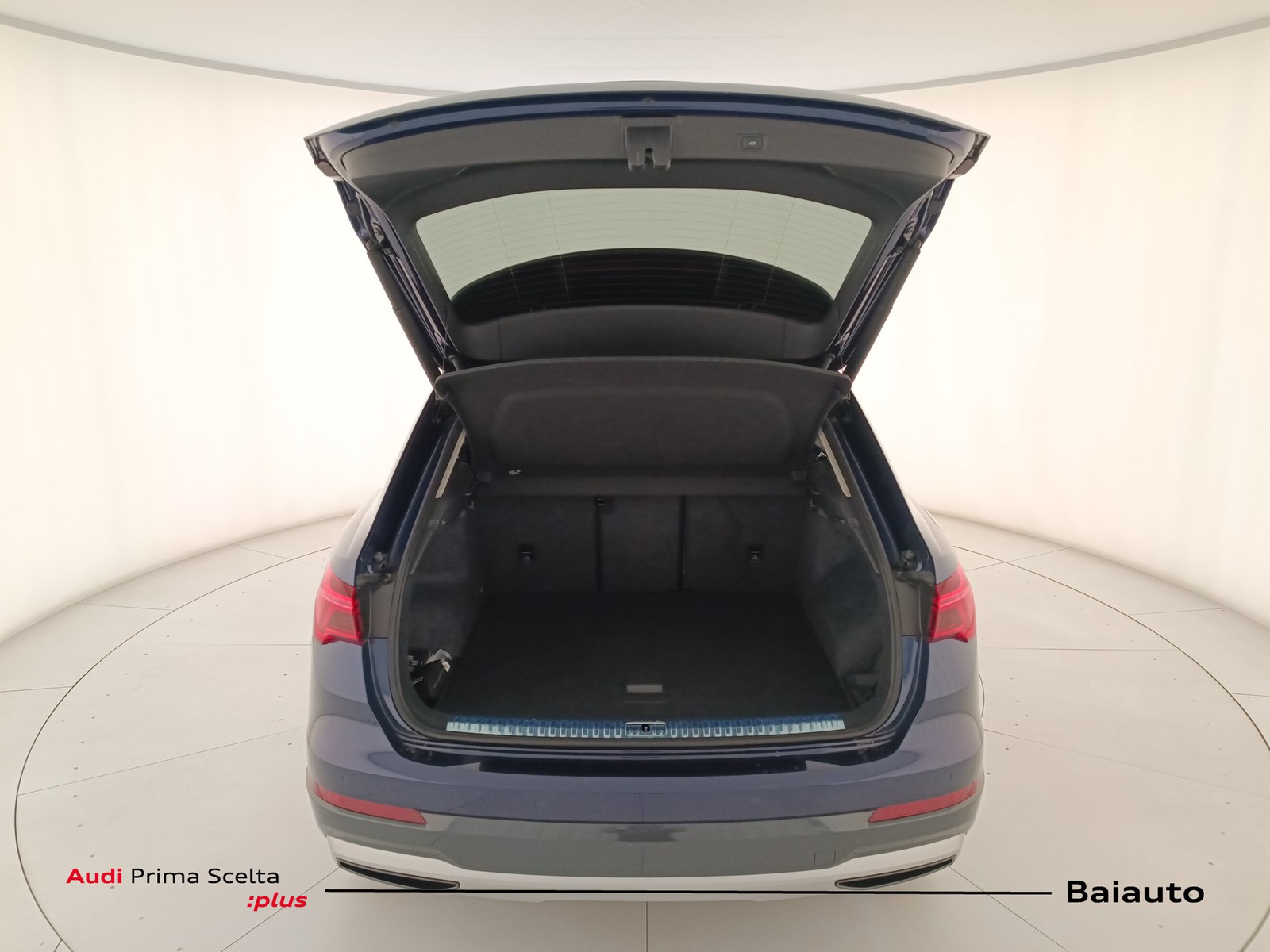 30 - Audi Q3 35 2.0 tdi business advanced s tronic