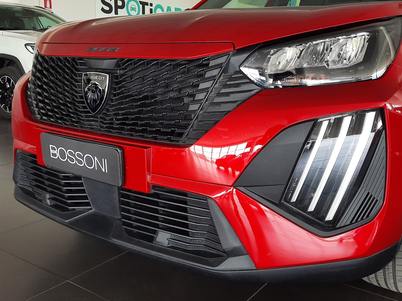 24 - Peugeot 2008 1.2 puretech 100cv active s&s