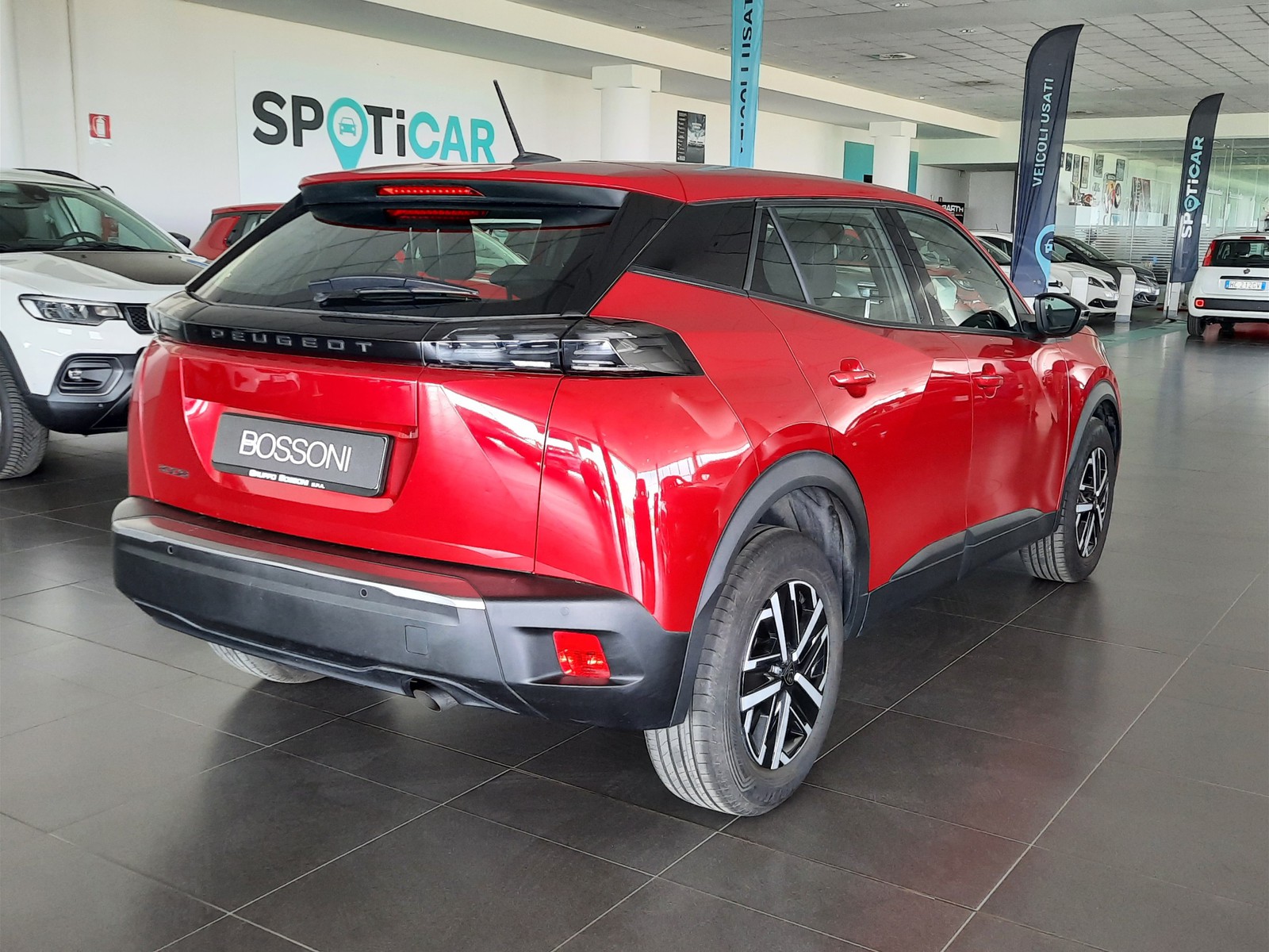 4 - Peugeot 2008 1.2 puretech 100cv active s&s