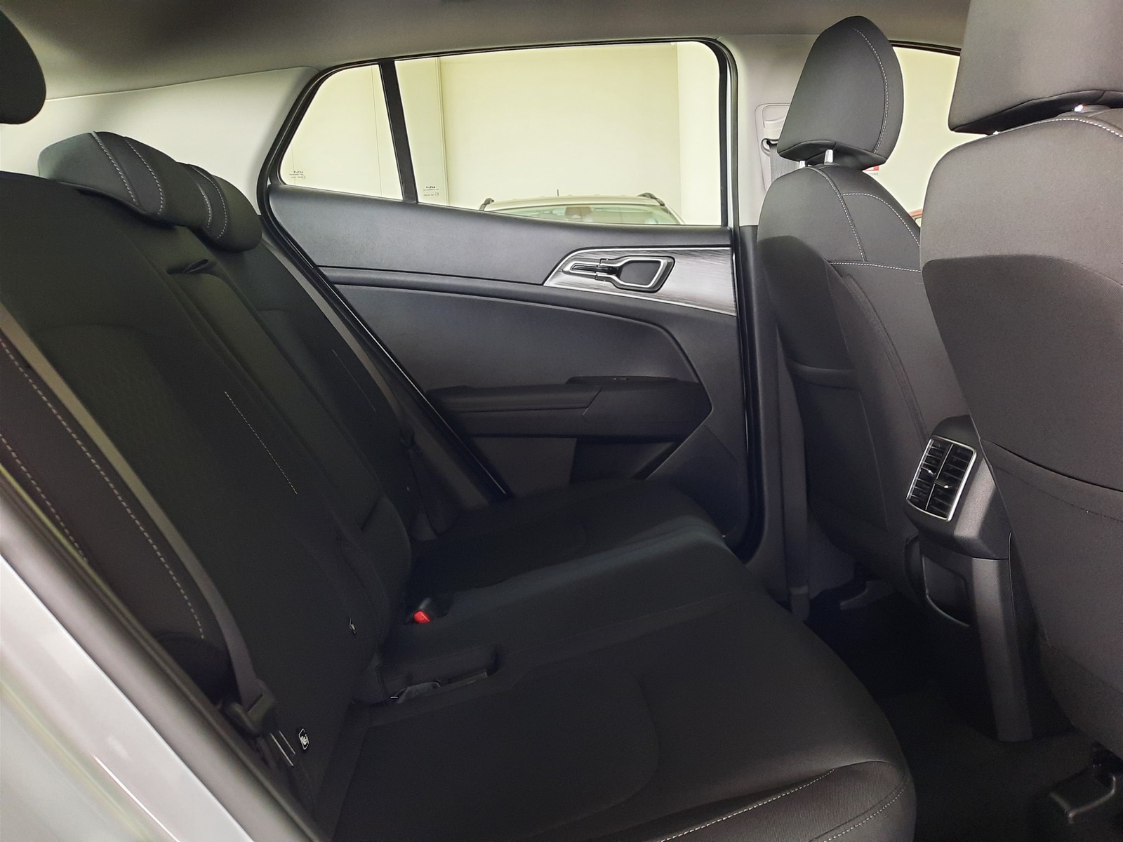 9 - Kia Sportage 1.6 t-gdi gpl 147cv business 2wd