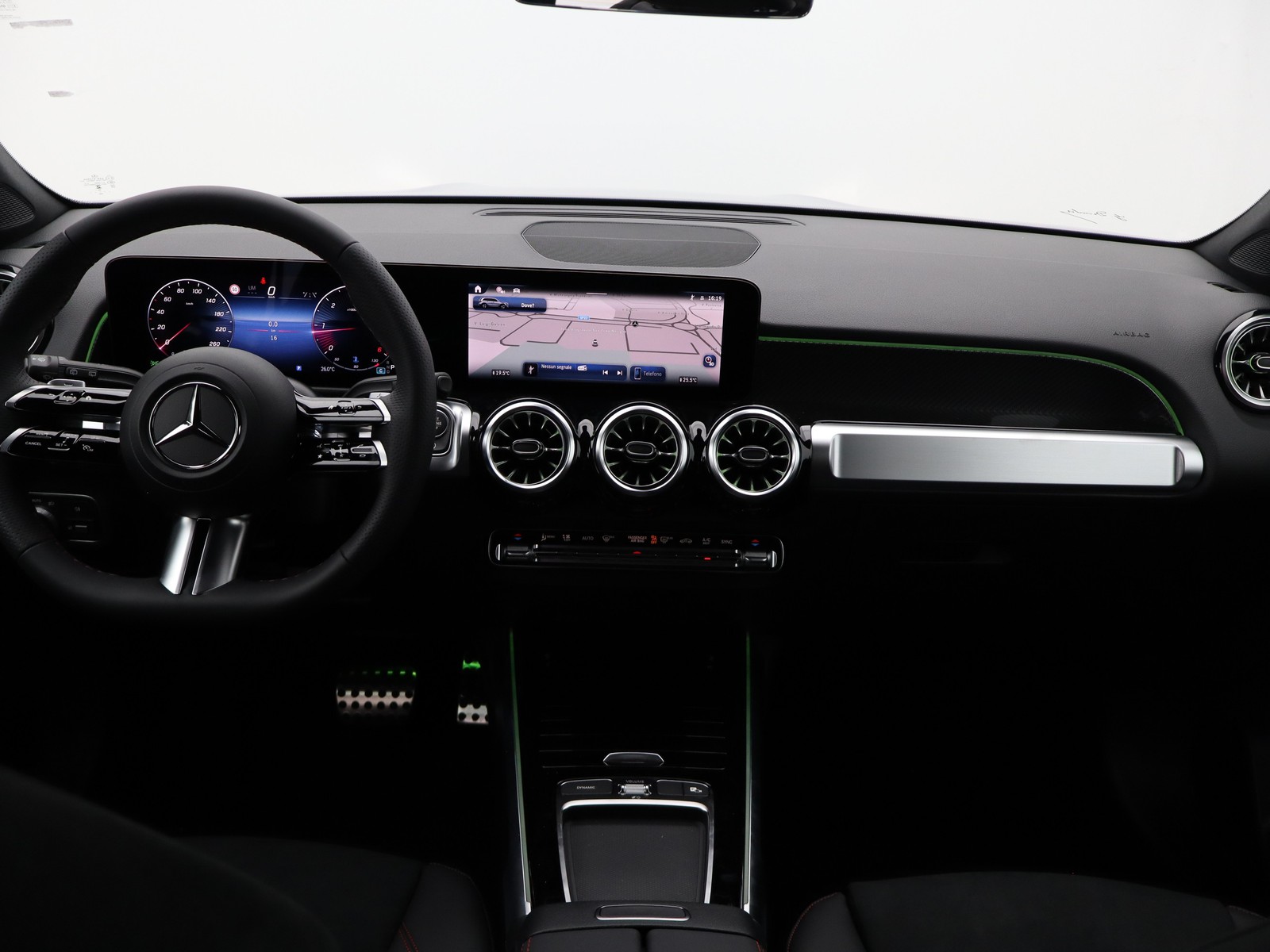 14 - Mercedes GLB 200 d amg line premium 4matic 8g-dct