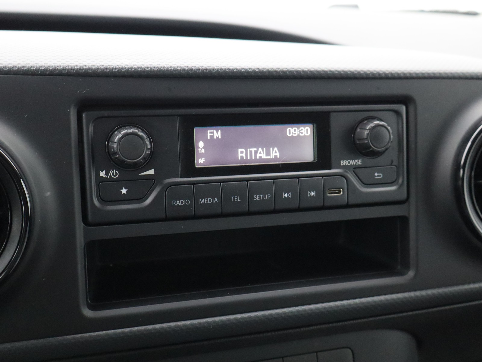 8 - Mercedes Vans Citan 108 cdi furgone long