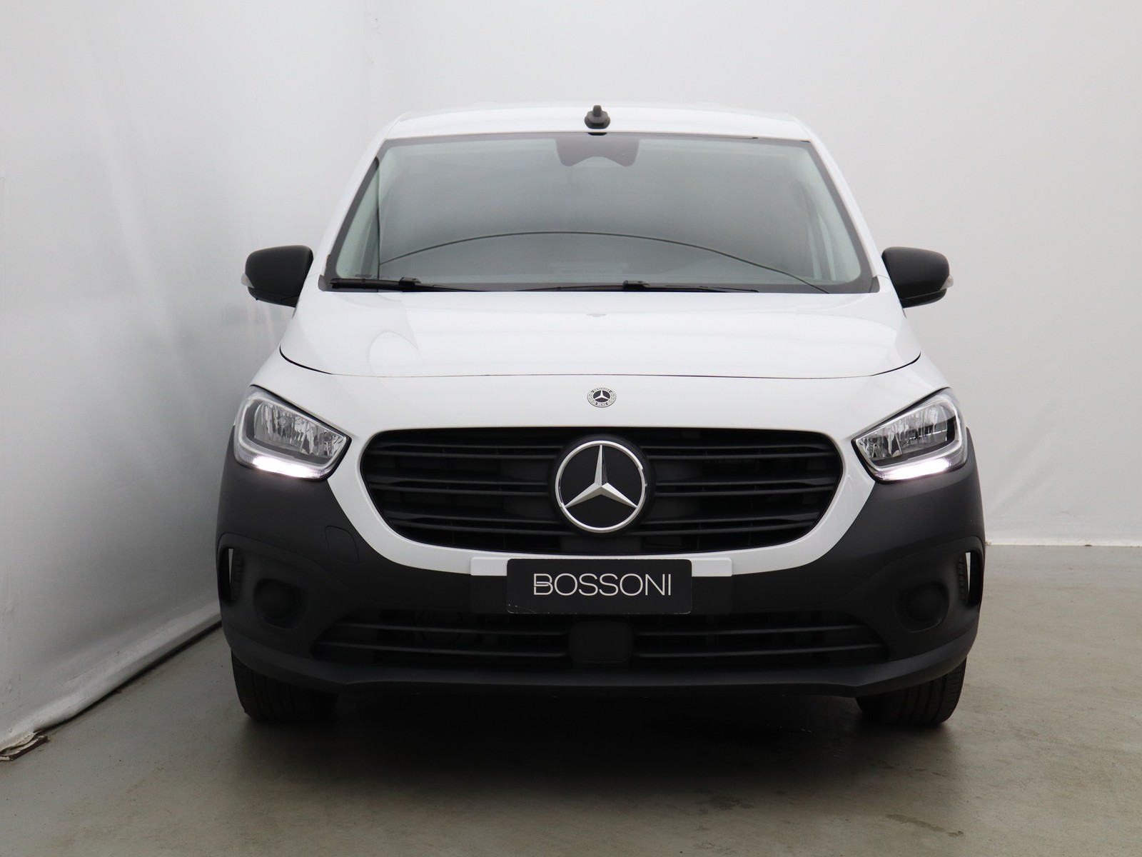 2 - Mercedes Vans Citan eFurgone Long