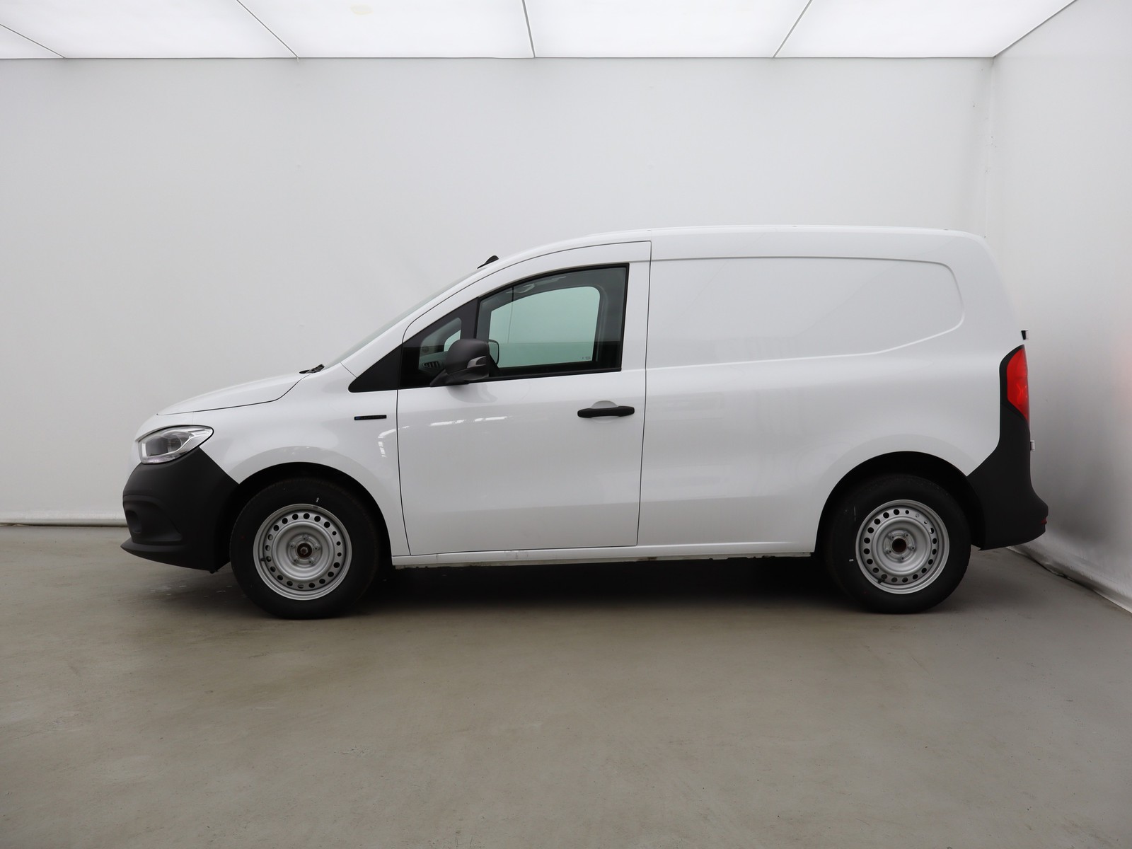 3 - Mercedes Vans Citan eFurgone Long