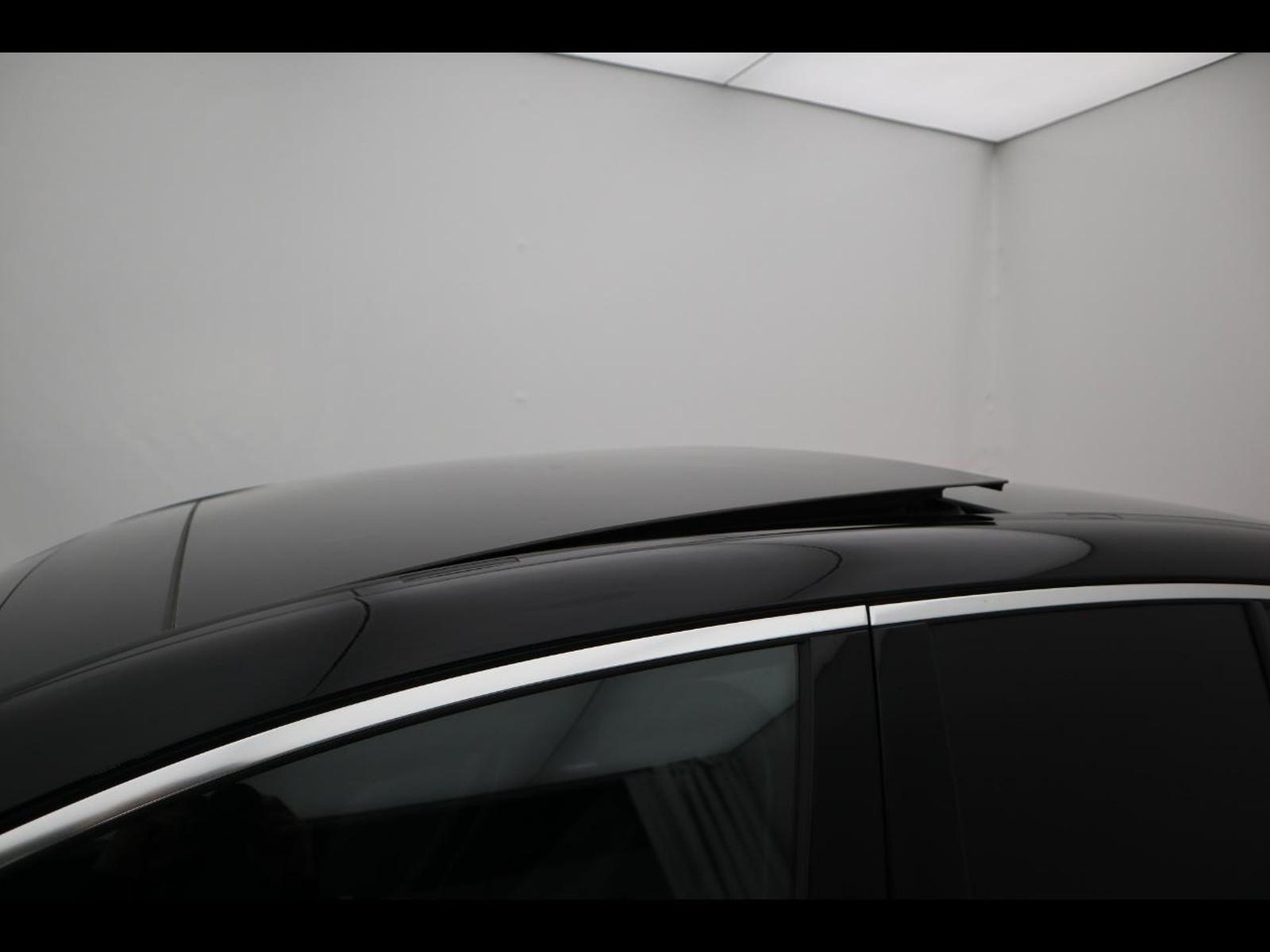 20 - Mercedes EQE suv 350 amg line premium 4matic