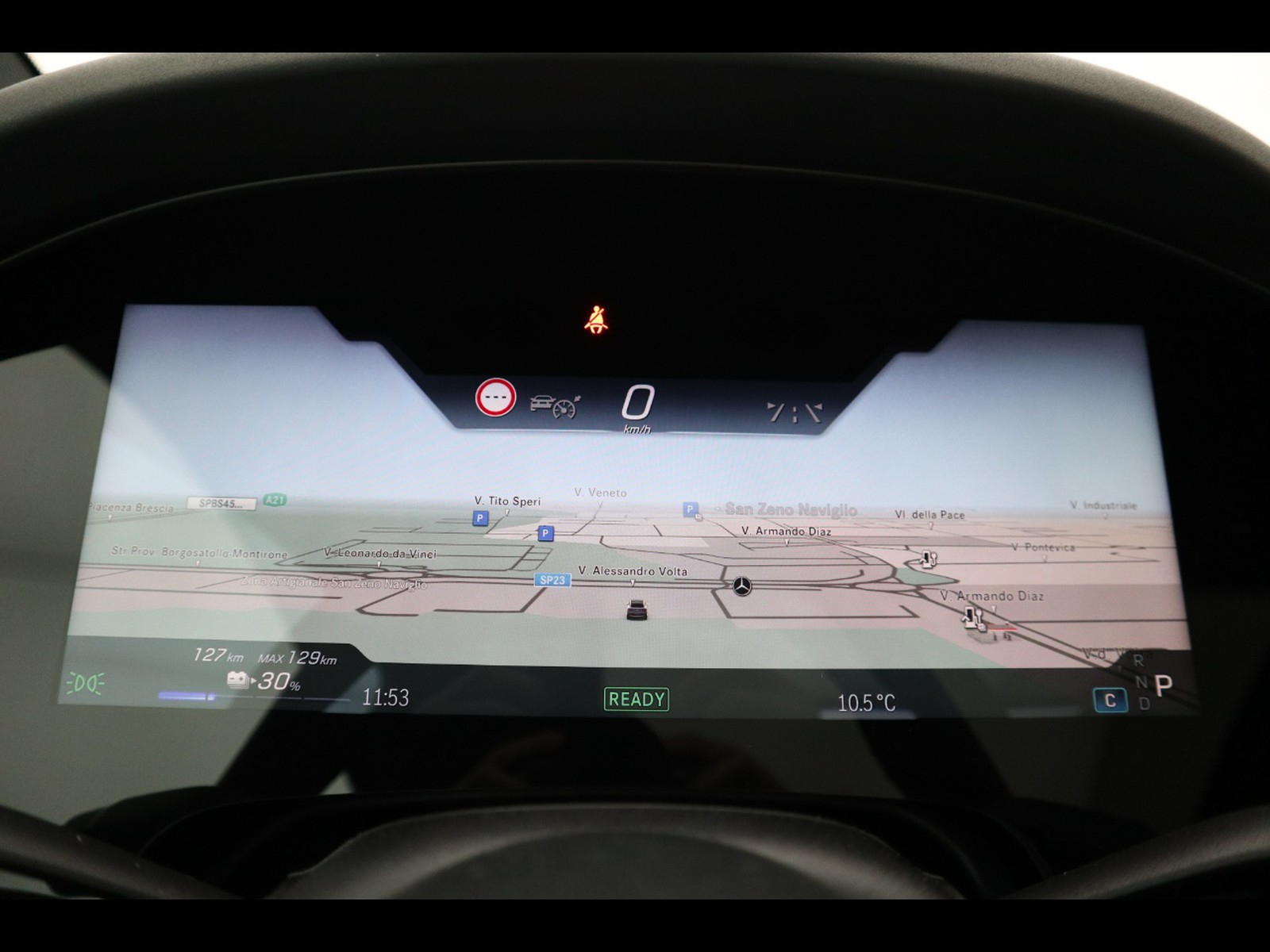 18 - Mercedes EQE suv 350 amg line premium plus 4matic