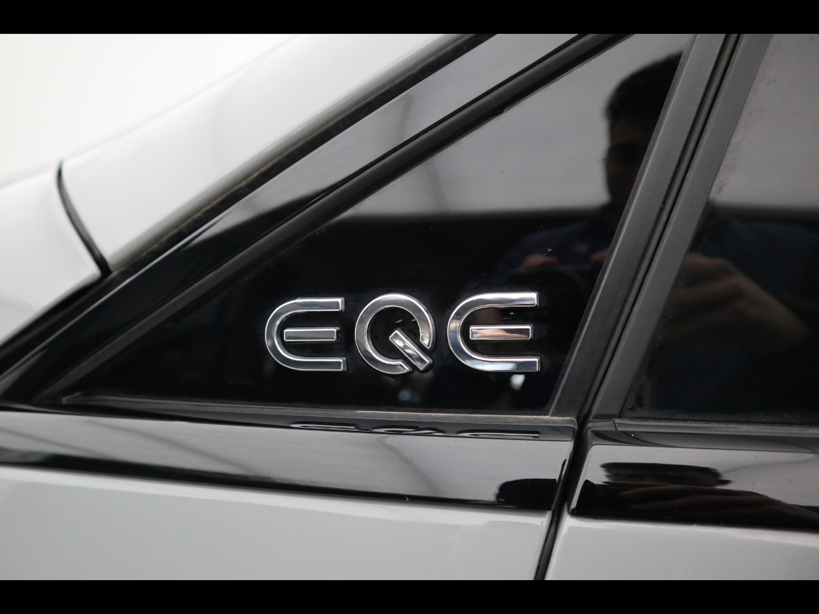 20 - Mercedes EQE suv 350 amg line premium plus 4matic