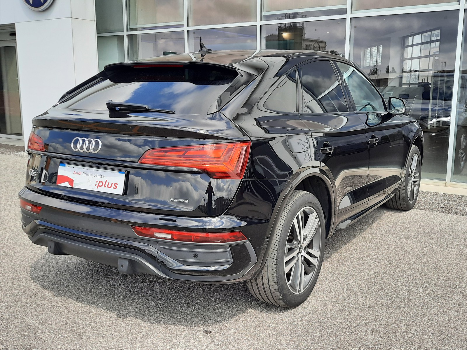 2 - Audi Q5 sportback 50 2.0 tfsi e business advanced quattro s tronic