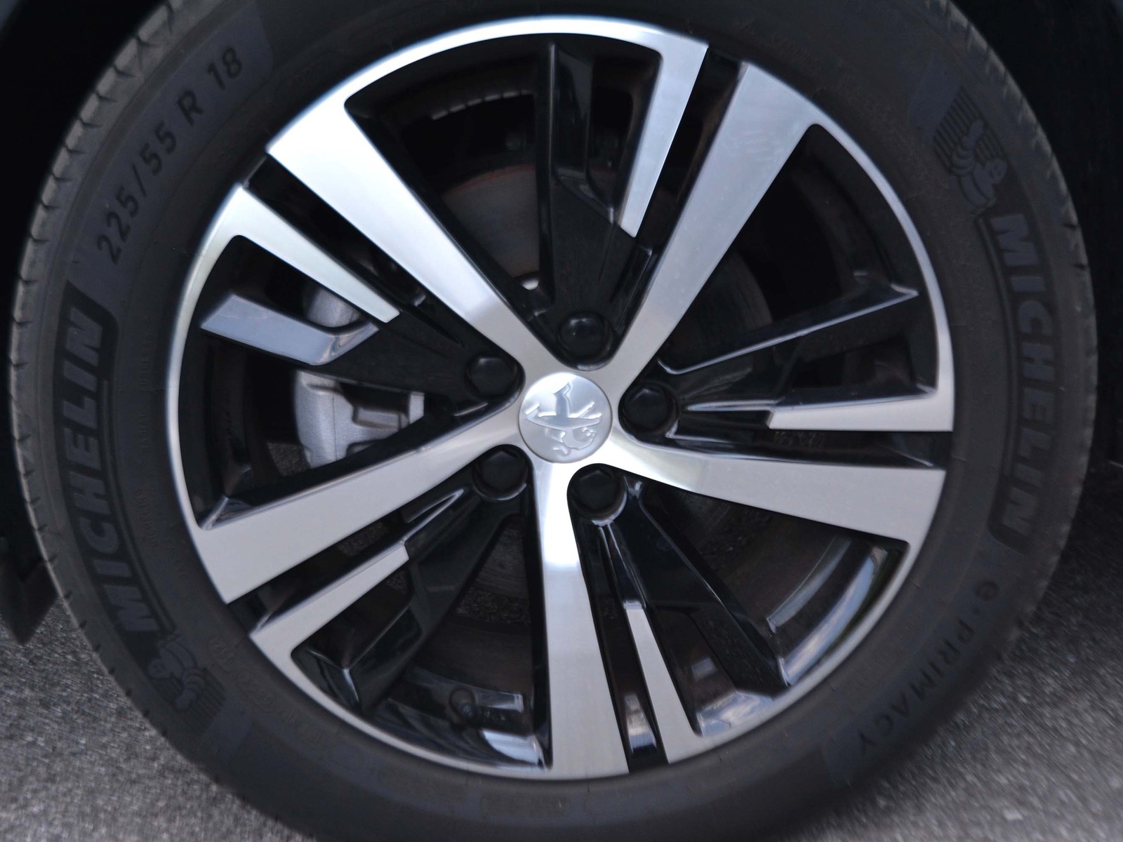 15 - Peugeot 3008 1.2 puretech turbo gt s&s