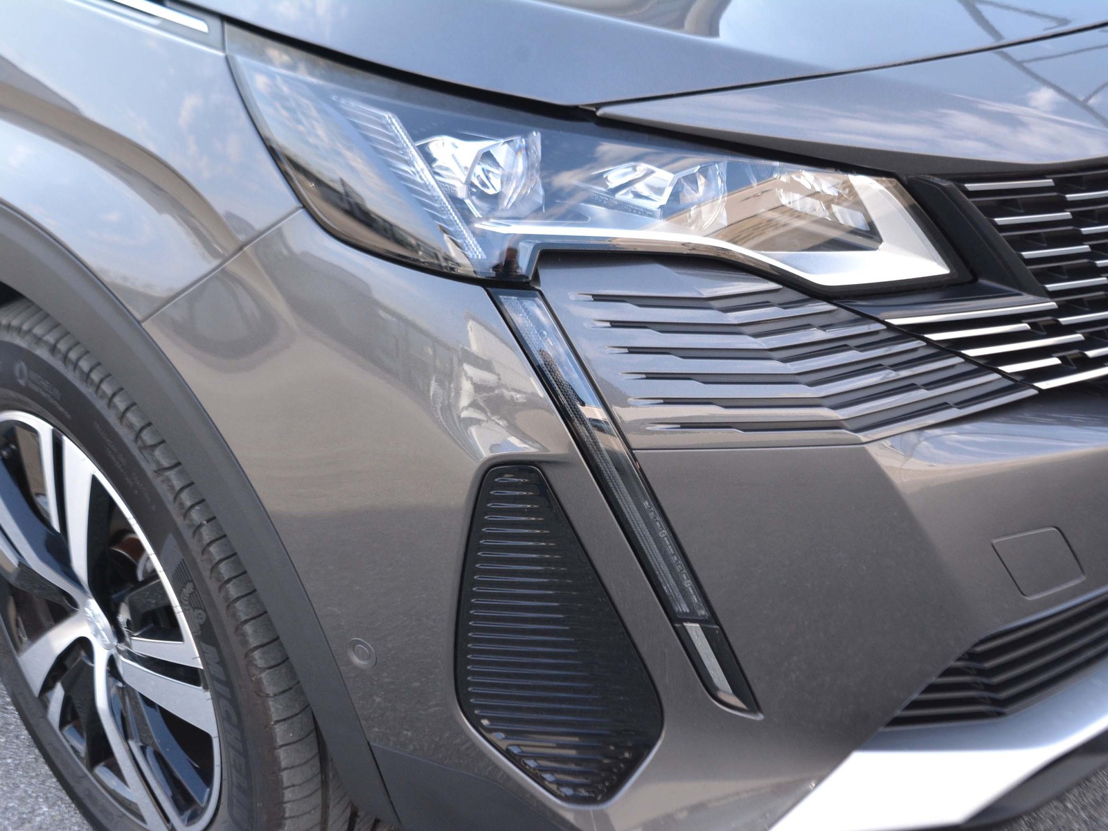 22 - Peugeot 3008 1.2 puretech turbo gt s&s