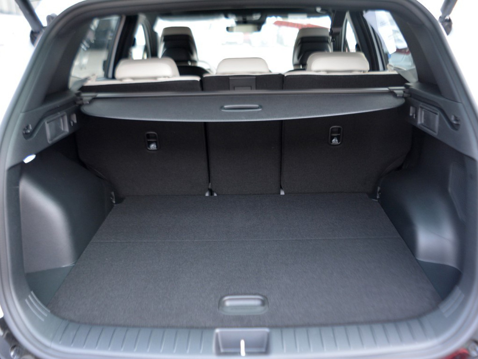 14 - Kia Sportage 1.6 t-gdi hev gt-line plus premium pack 2wd at6