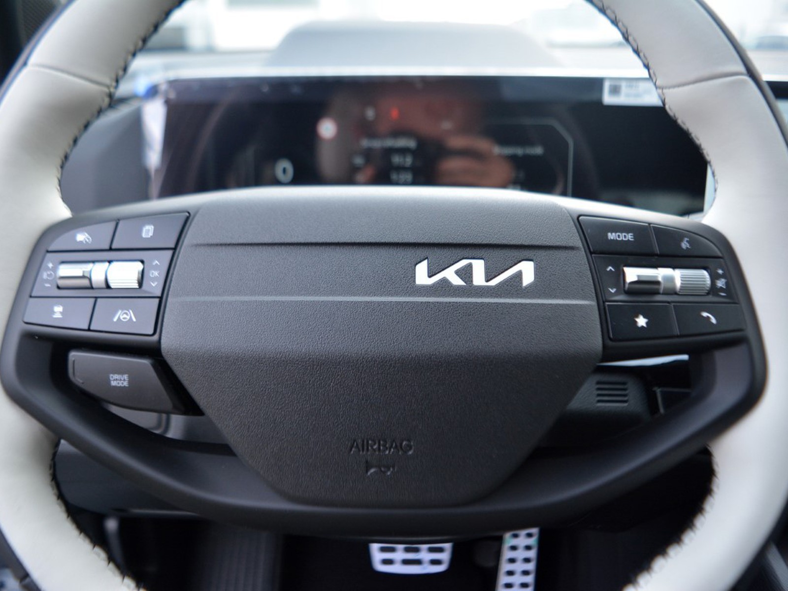 16 - Kia Sportage 1.6 t-gdi hev gt-line plus premium pack 2wd at6