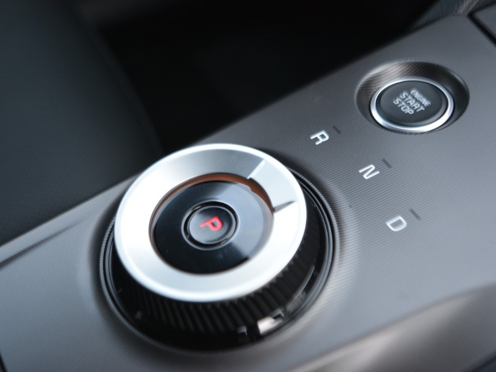 17 - Kia Sportage 1.6 t-gdi hev gt-line plus premium pack 2wd at6