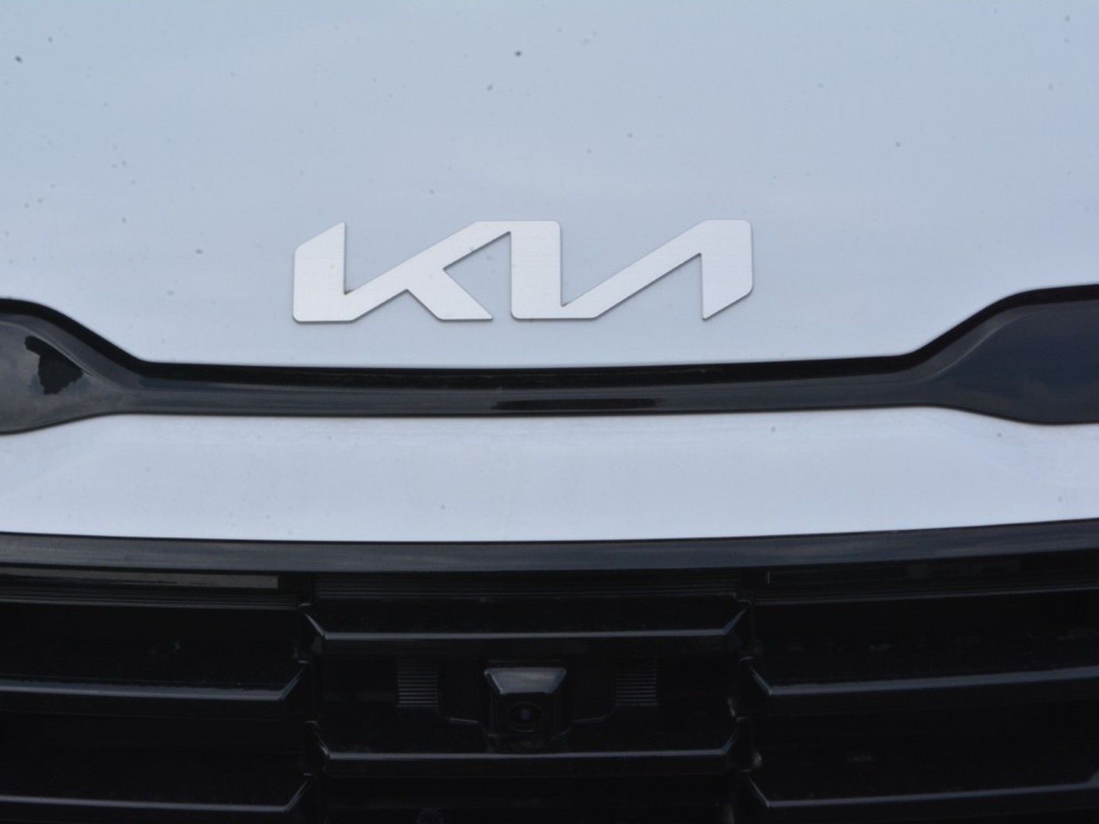 23 - Kia Sportage 1.6 t-gdi hev gt-line plus premium pack 2wd at6