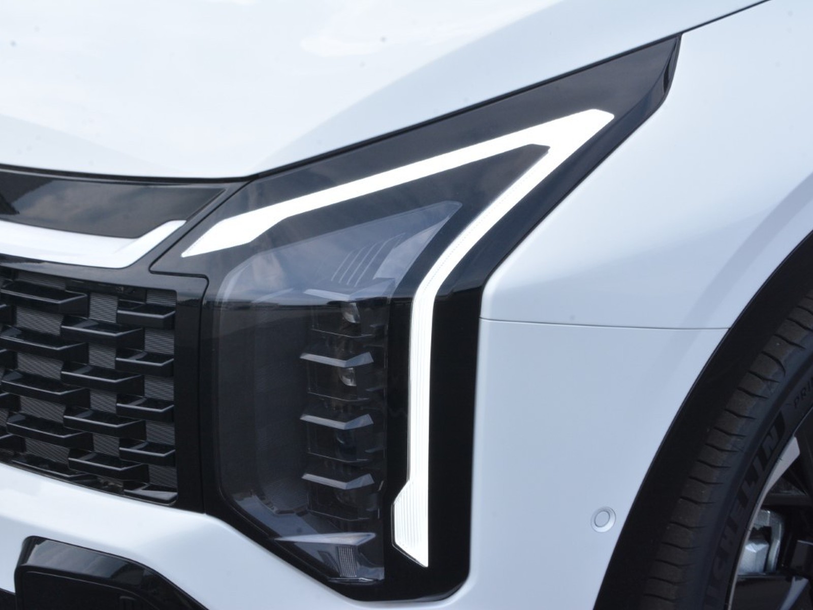 24 - Kia Sportage 1.6 t-gdi hev gt-line plus premium pack 2wd at6