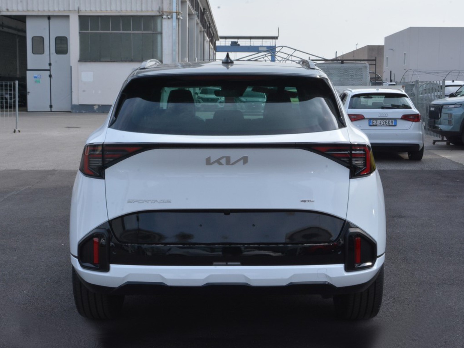 4 - Kia Sportage 1.6 t-gdi hev gt-line plus premium pack 2wd at6