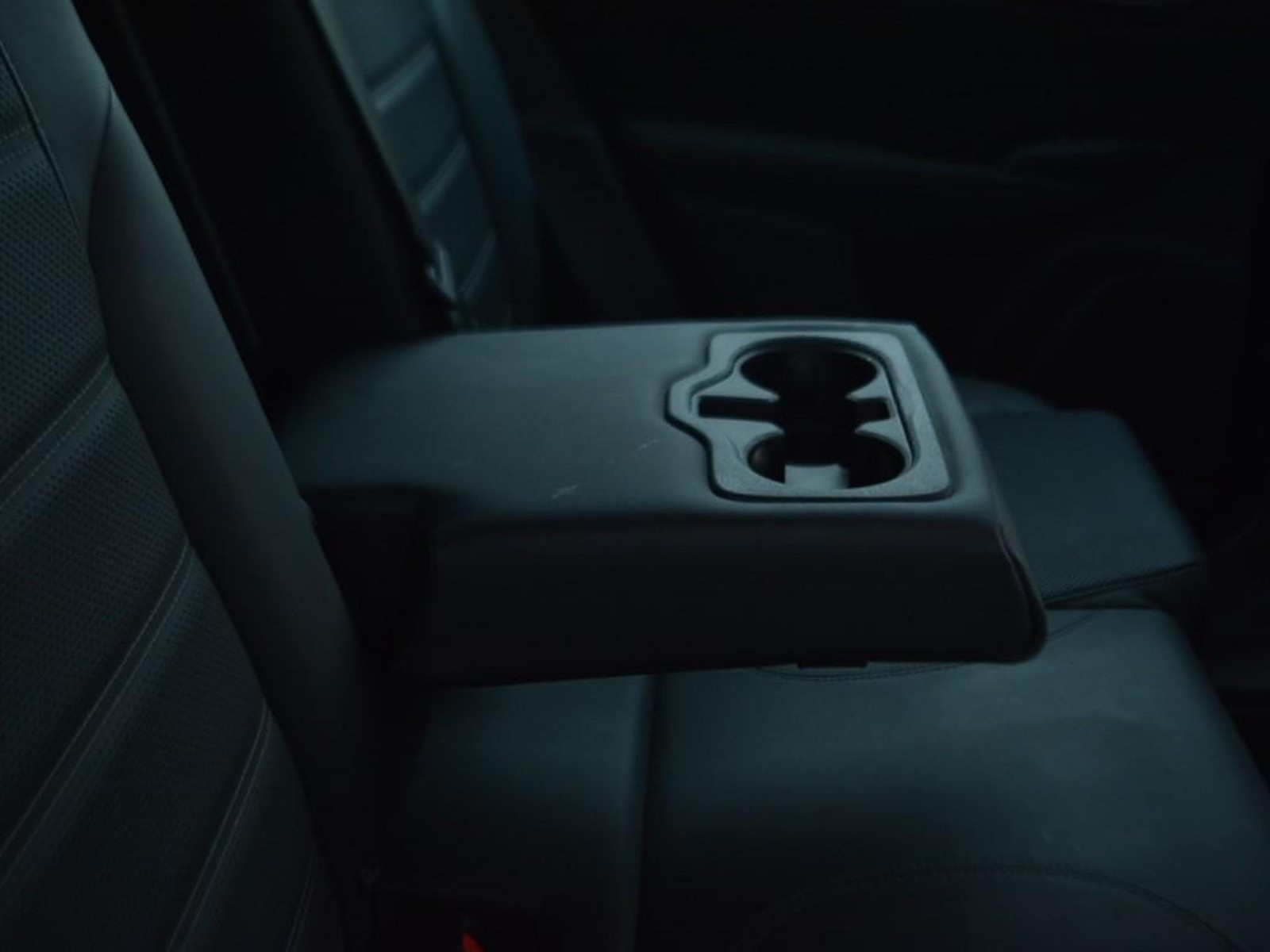 6 - Alfa Romeo Tonale 1.5 hybrid 160cv veloce tct7