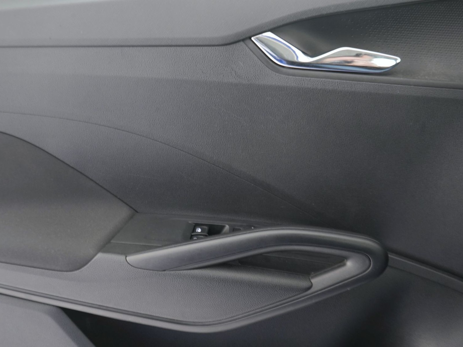 17 - Skoda Fabia 1.0 mpi evo 65cv ambition