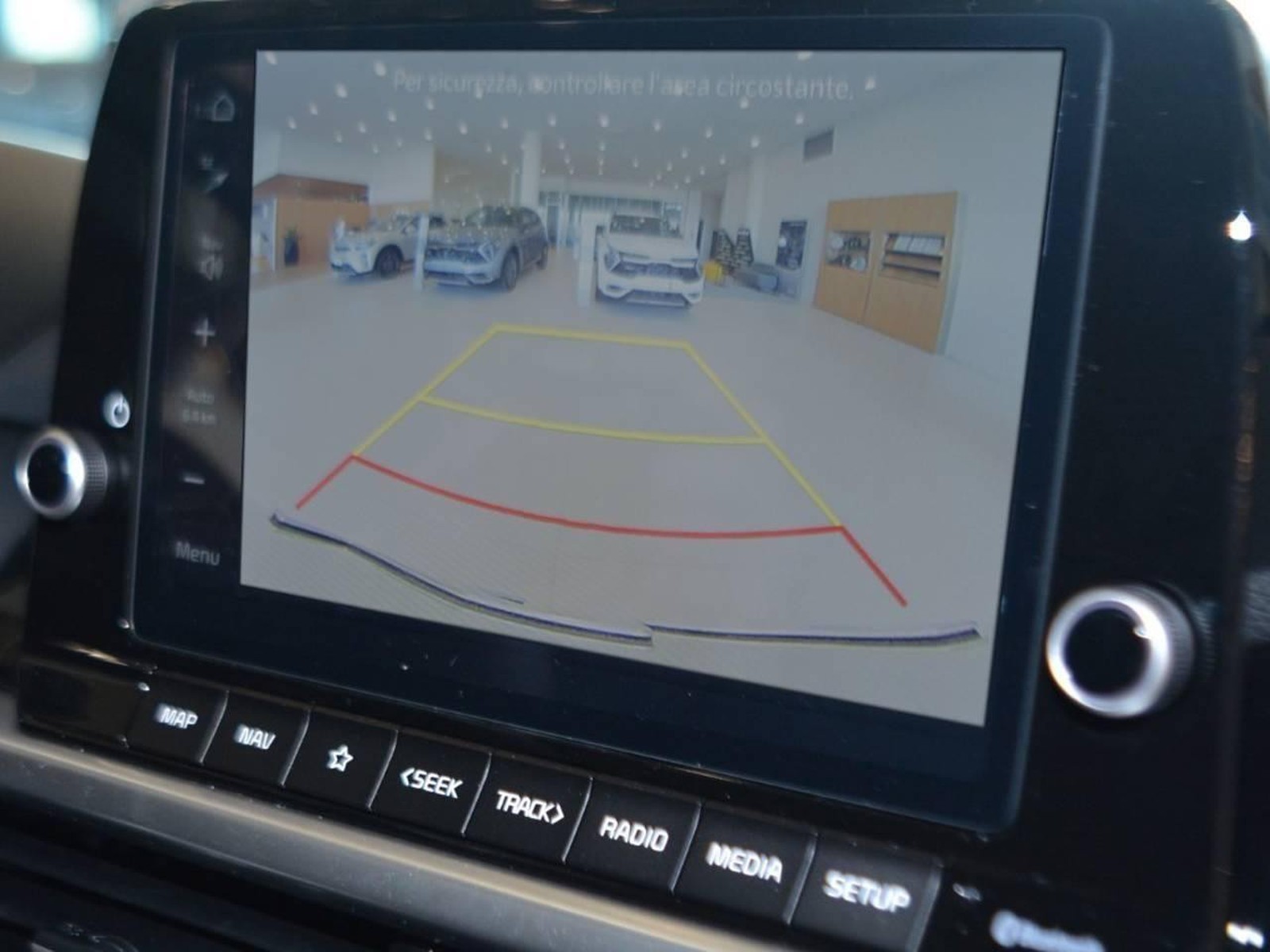 8 - Kia Picanto 1.0 gdi style amt