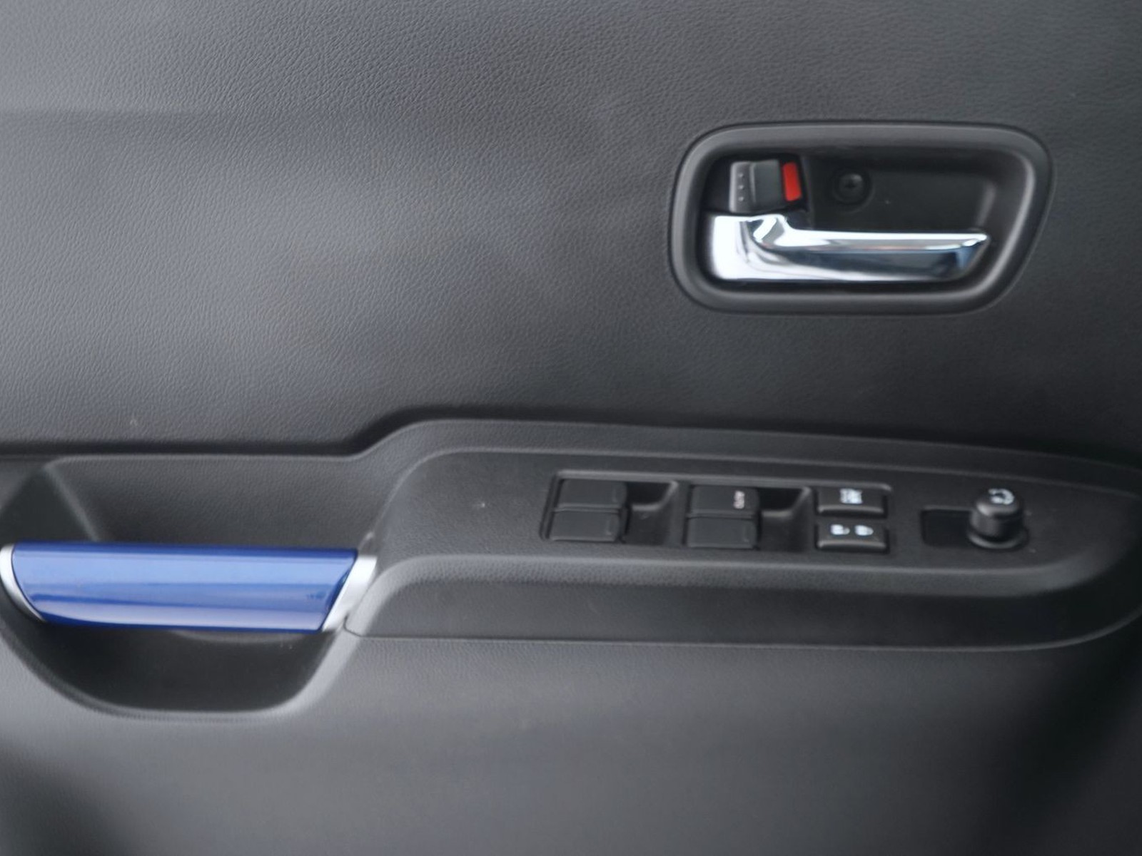 17 - Suzuki Ignis 1.2 dualjet hybrid top 2wd