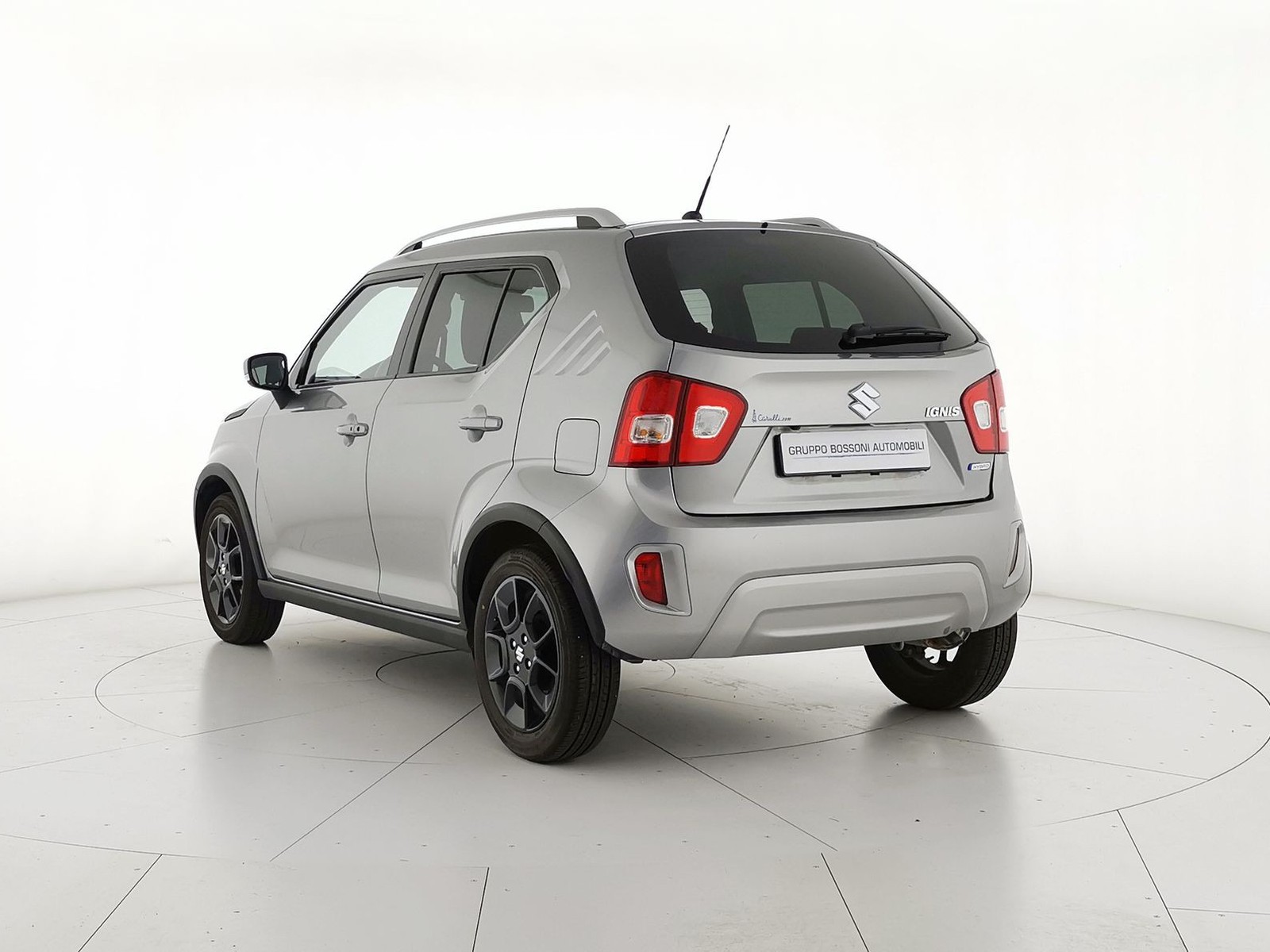 4 - Suzuki Ignis 1.2 dualjet hybrid top 2wd
