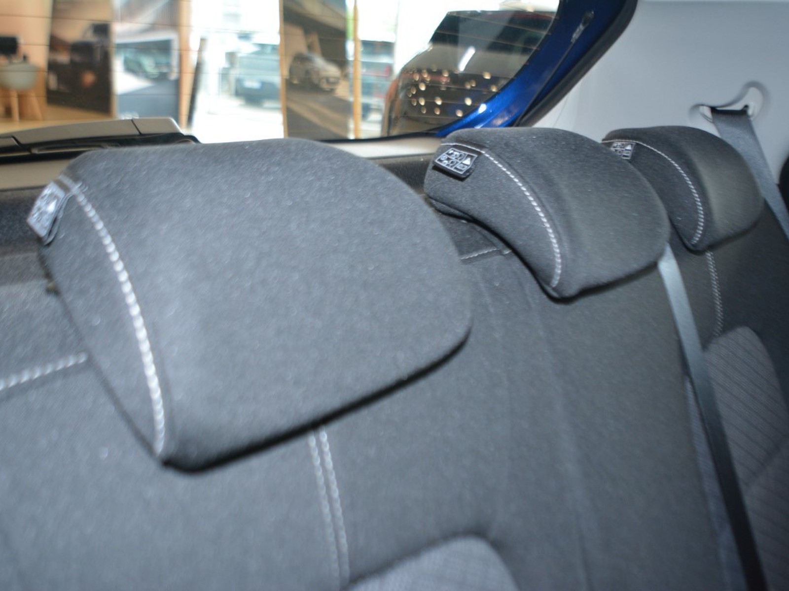 6 - Kia Picanto 1.0 gdi urban