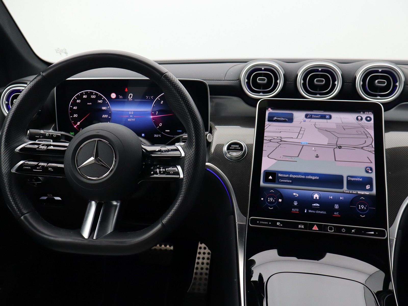 12 - Mercedes GLC suv 220 d amg line premium 4matic 9g-tronic