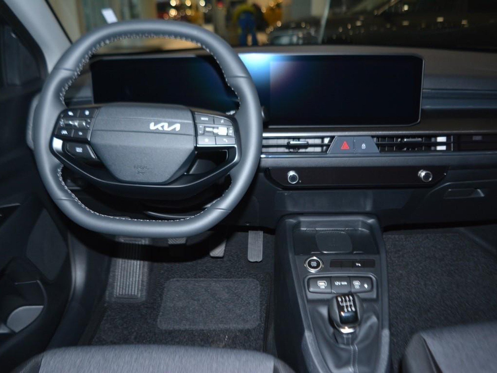9 - Kia Stonic 1.0 t-gdi mhev style tech pack