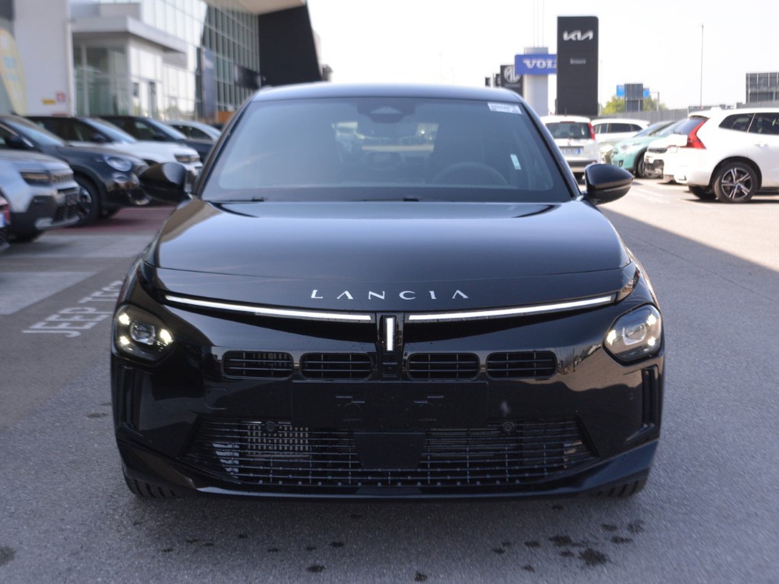 2 - Lancia Ypsilon 1.2 mhev 110cv lx e-dct