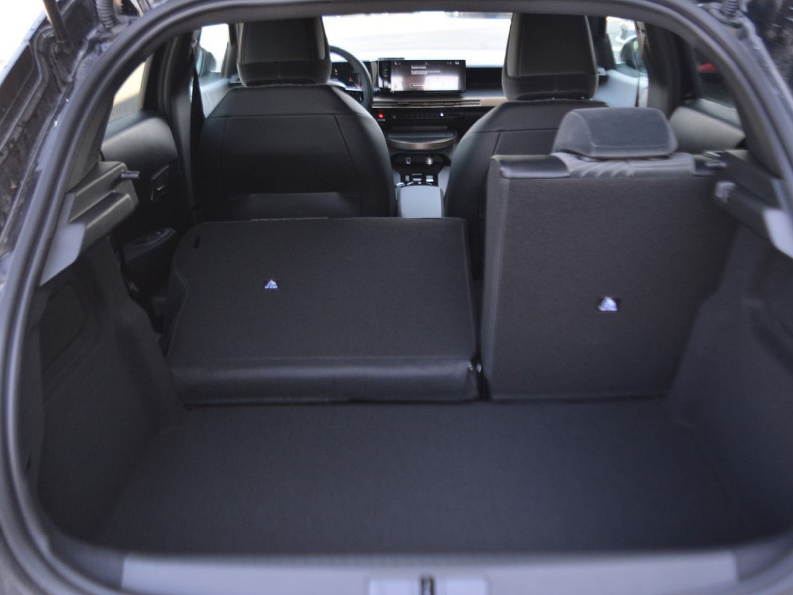 15 - Lancia Ypsilon 1.2 mhev 110cv lx e-dct