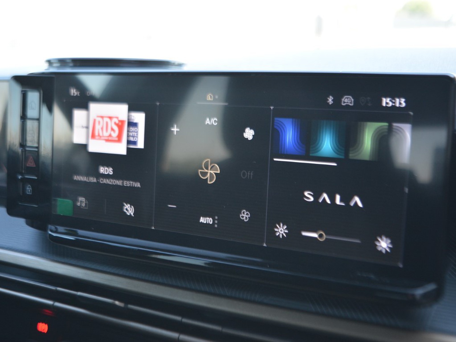 10 - Lancia Ypsilon 1.2 mhev 110cv lx e-dct