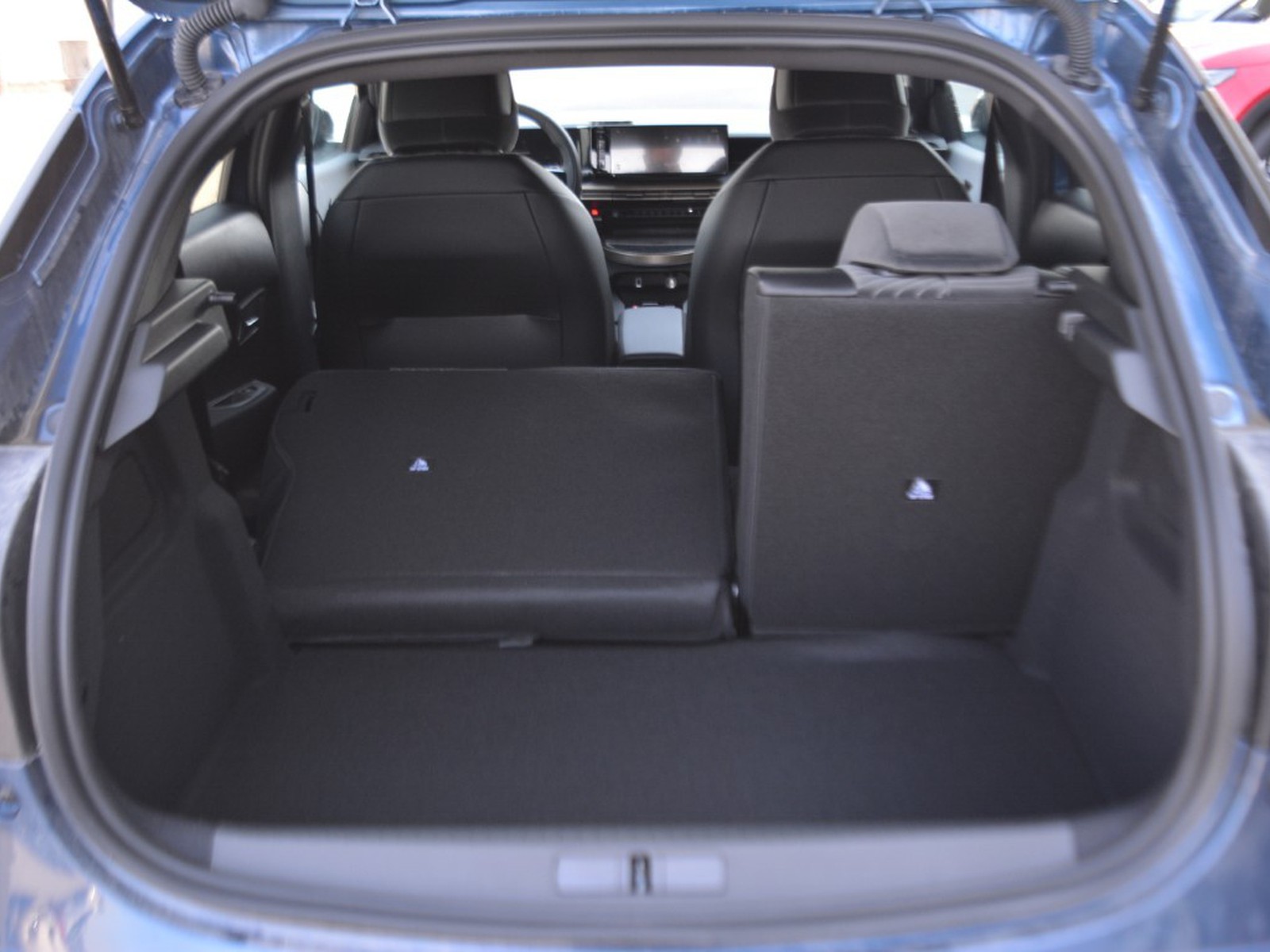 15 - Lancia Ypsilon 1.2 mhev 110cv lx e-dct