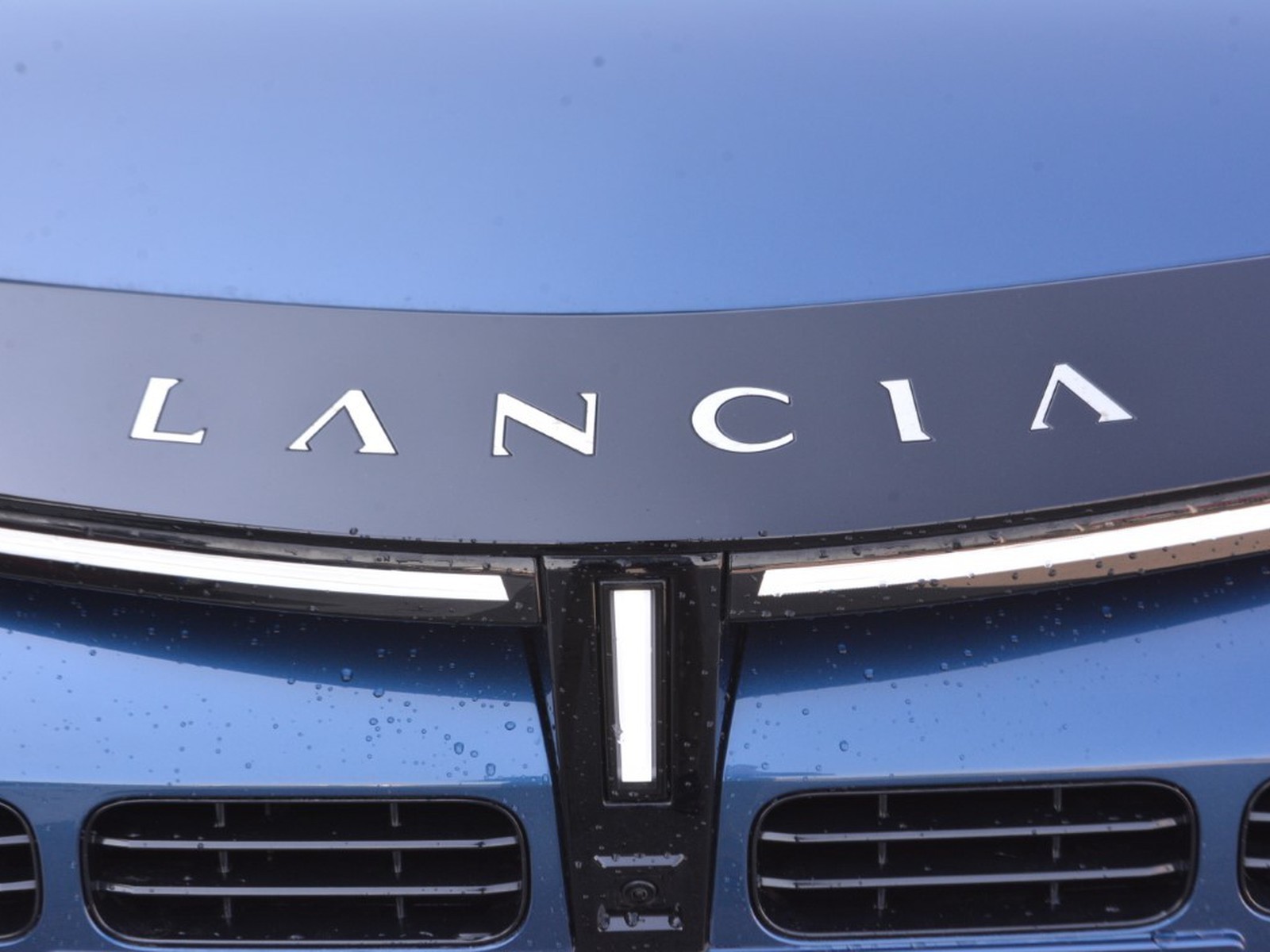 21 - Lancia Ypsilon 1.2 mhev 110cv lx e-dct