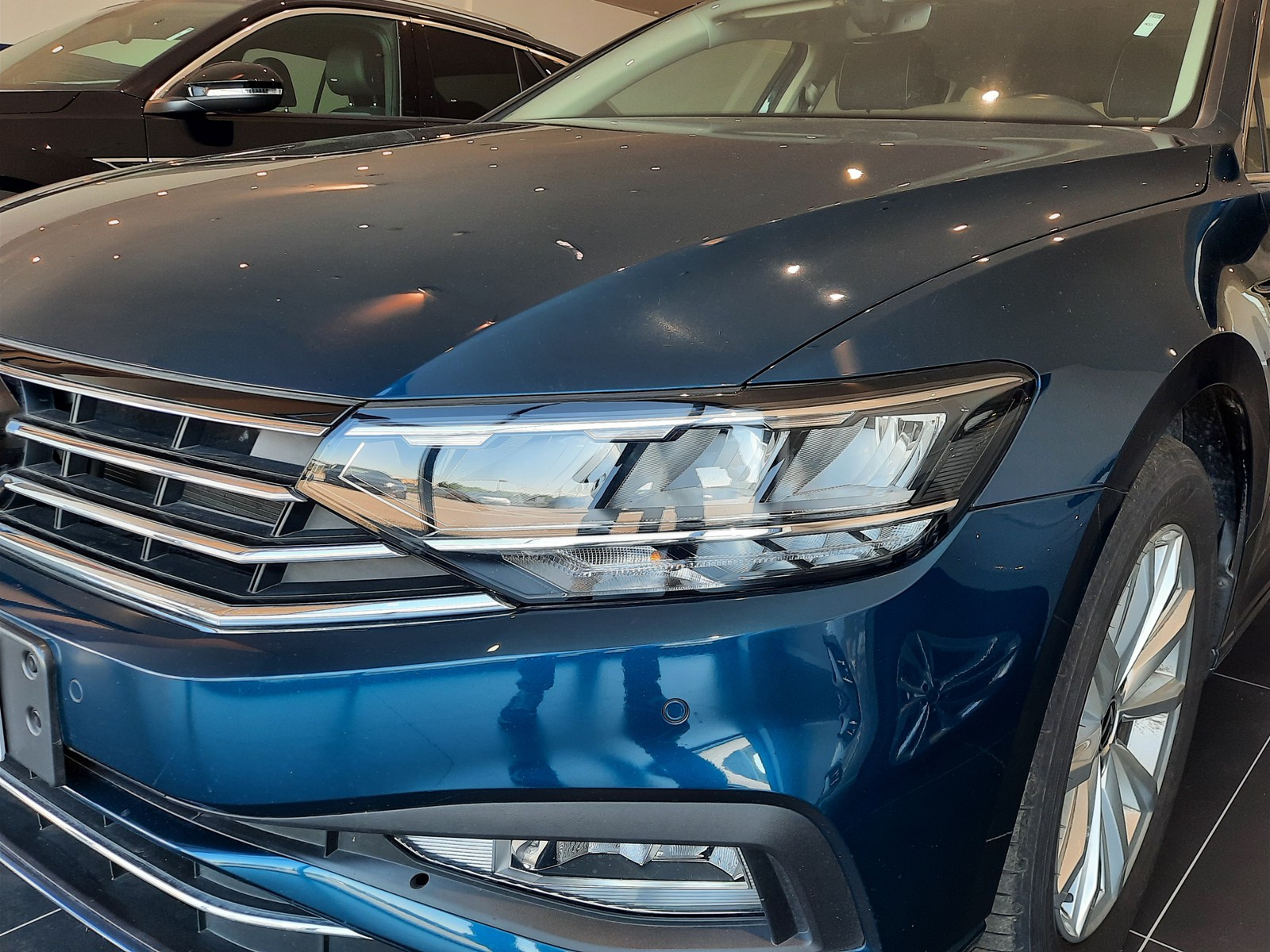 23 - Volkswagen Passat variant 2.0 tdi scr evo 150cv business dsg