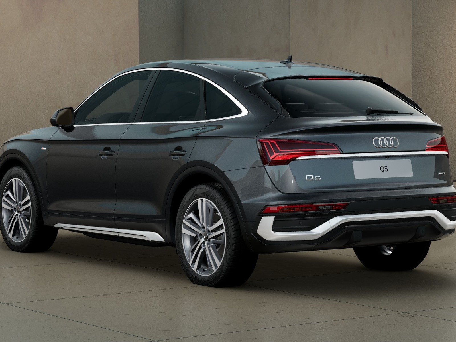 2 - Audi Q5 sportback 40 2.0 tdi mhev 12v s line plus quattro s tronic