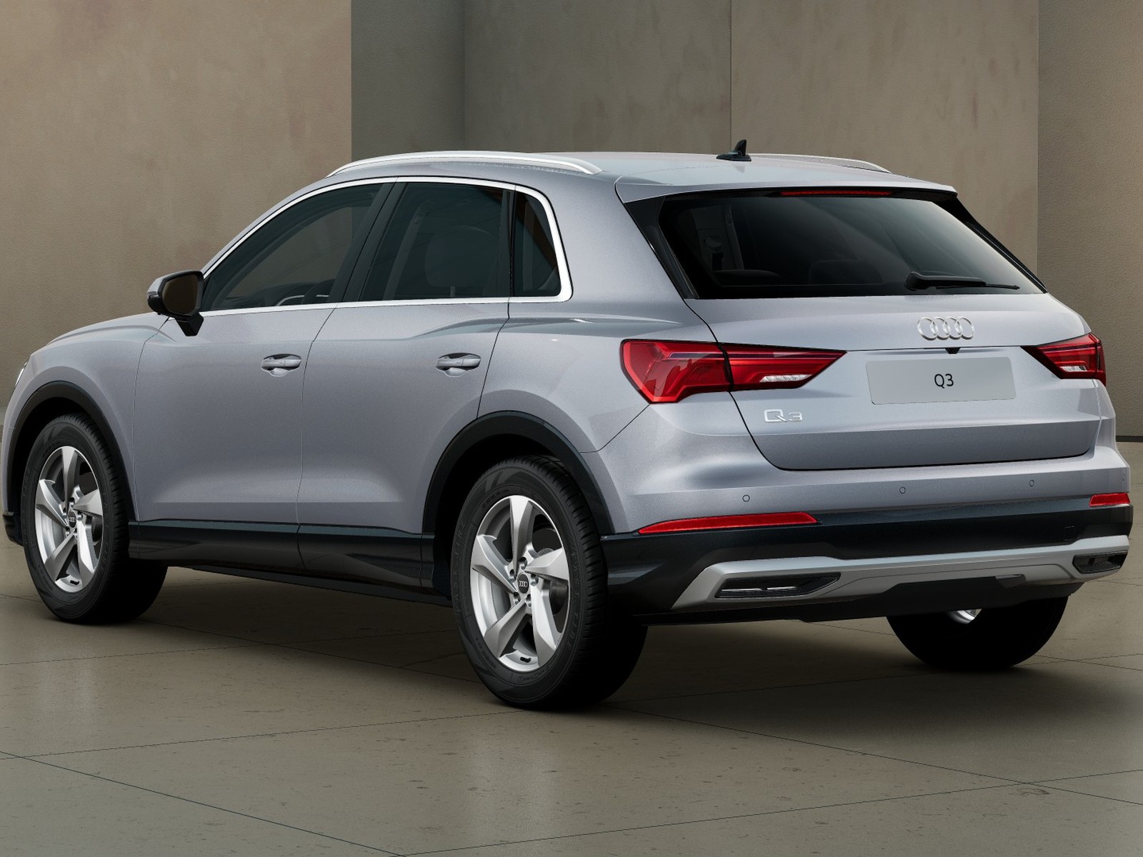 2 - Audi Q3 35 2.0 tdi business advanced s tronic