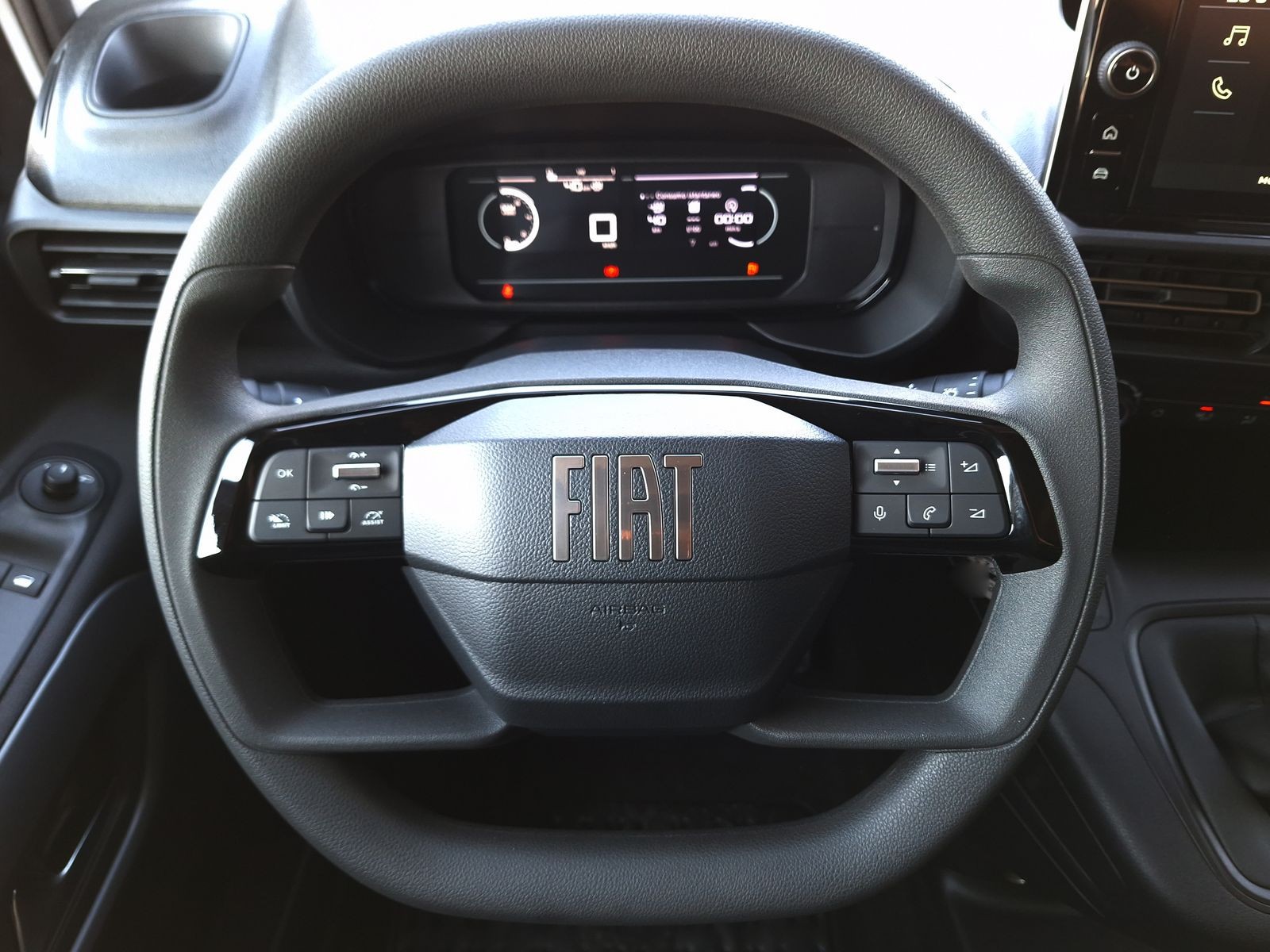 9 - Fiat Professional Doblò combi n1 1.5 diesel 100cv