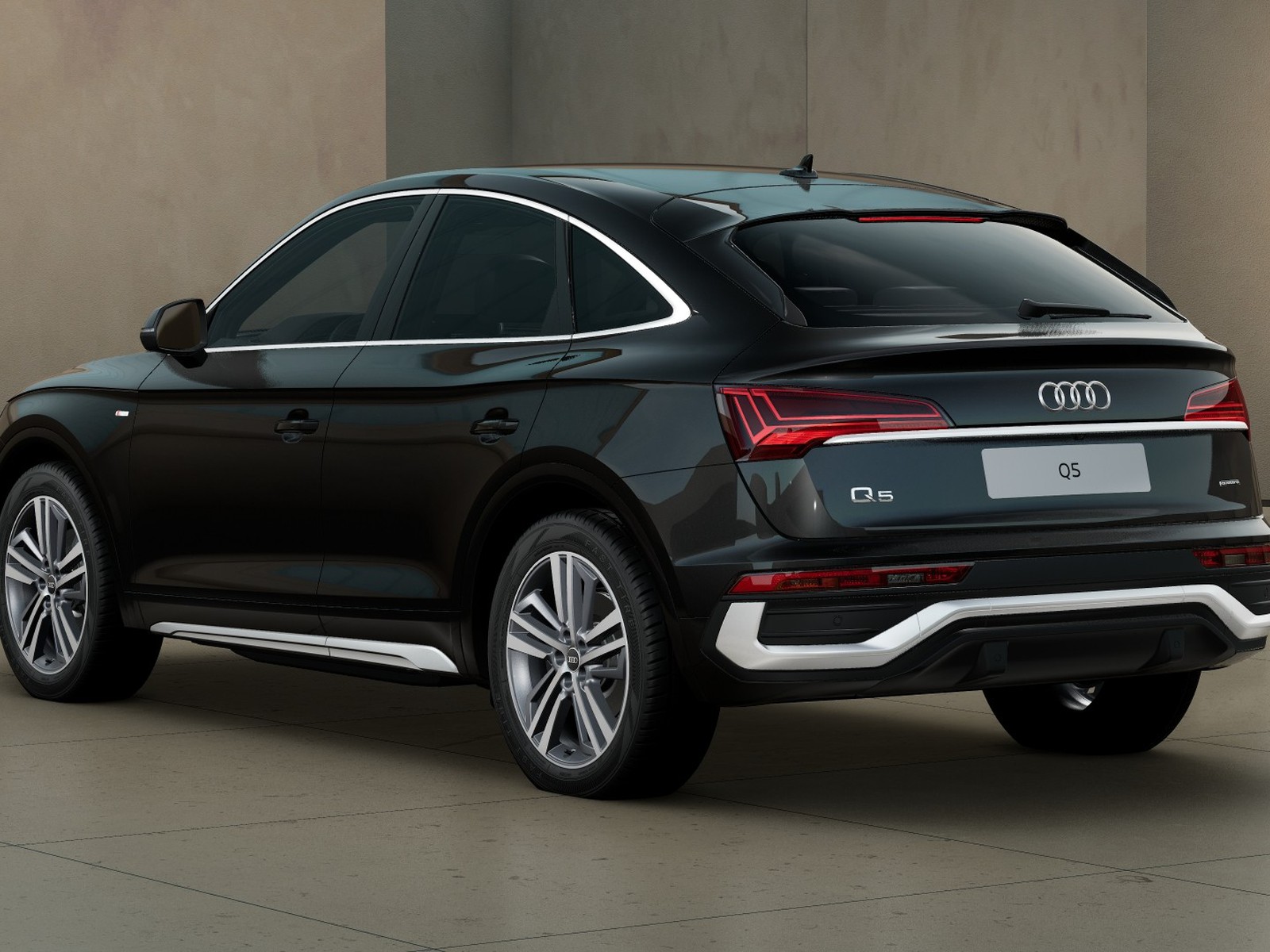 2 - Audi Q5 sportback 40 2.0 tdi mhev 12v s line plus quattro s tronic