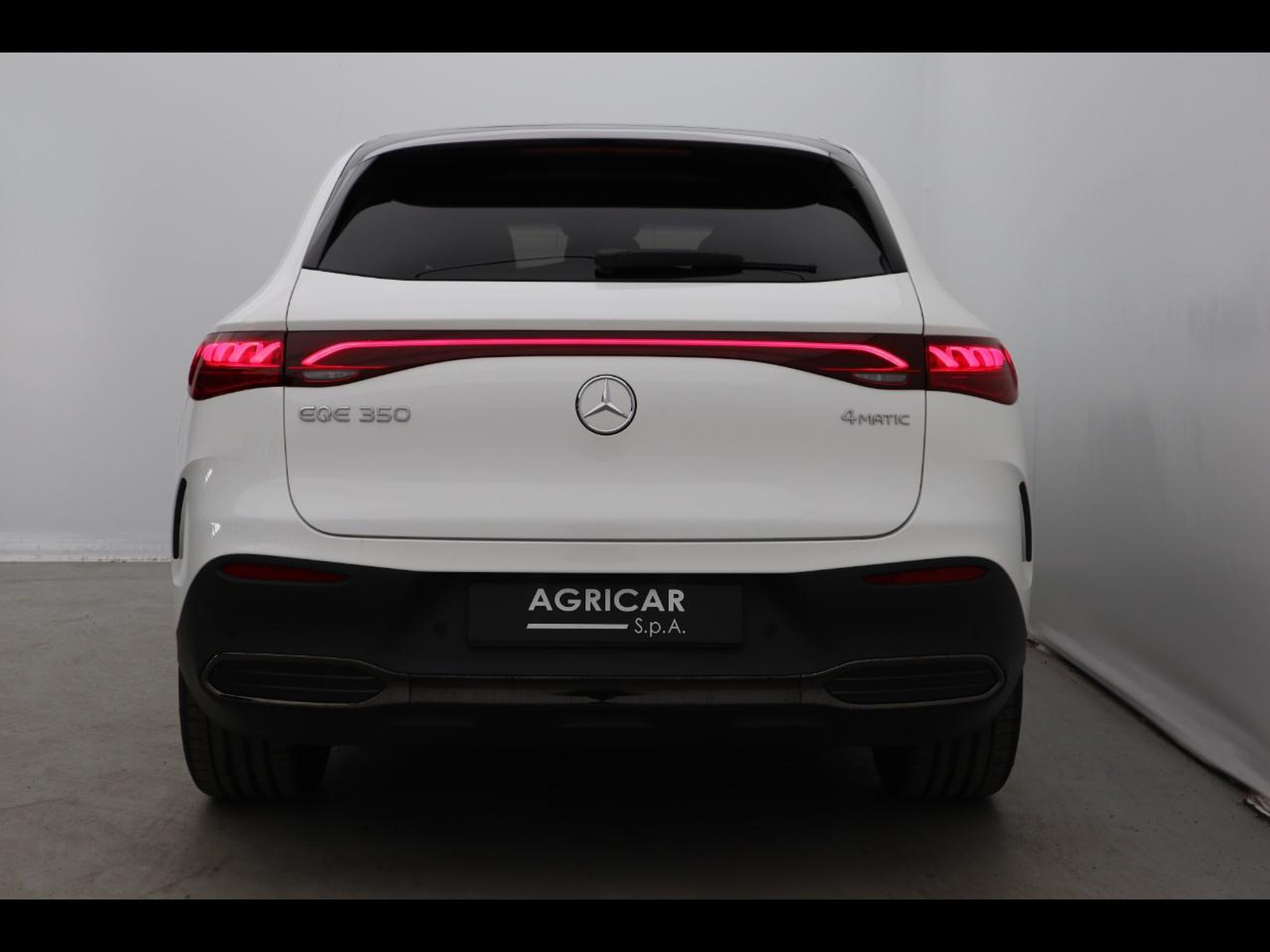 6 - Mercedes EQE suv 350 amg line premium 4matic