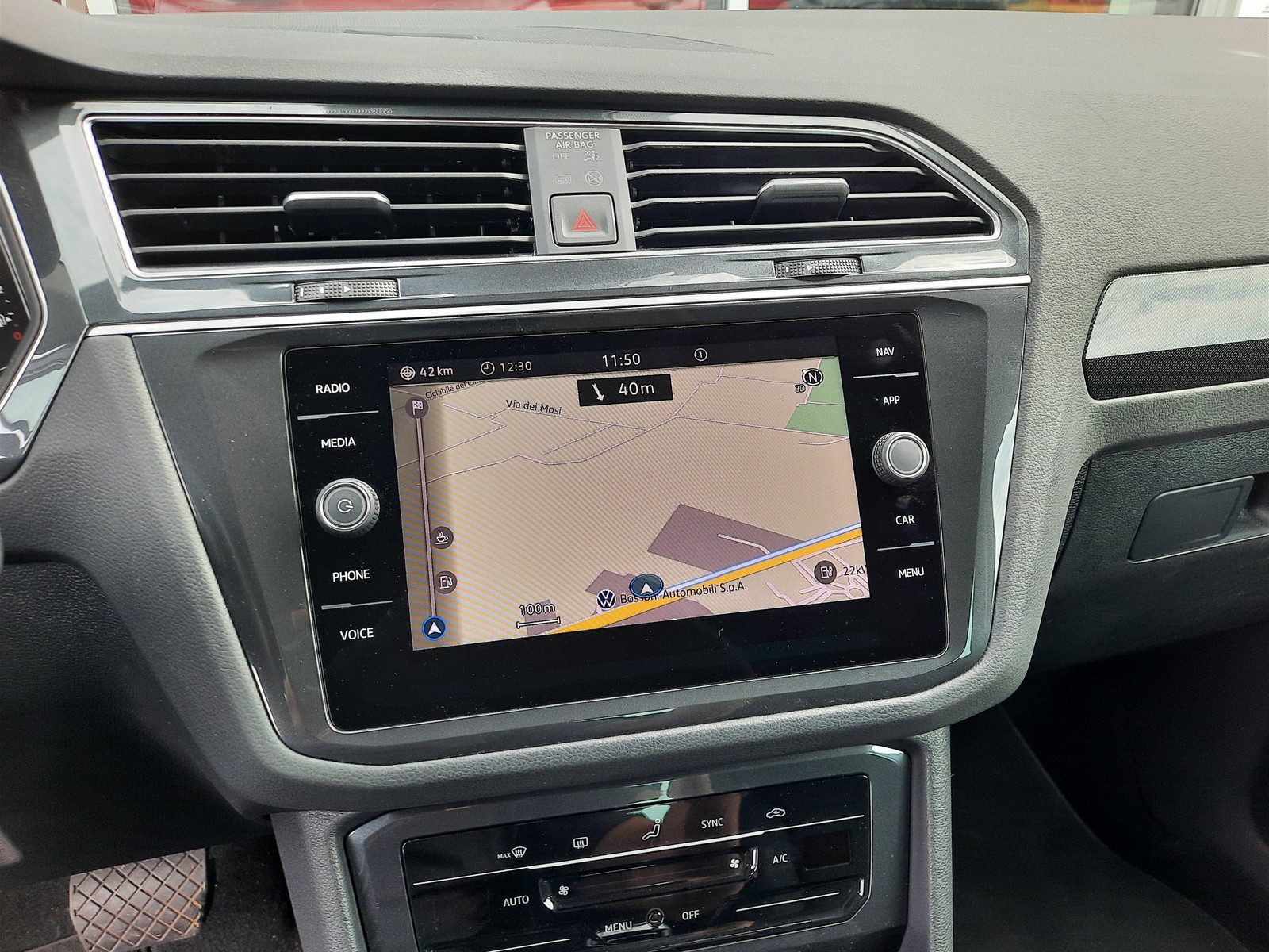 11 - Volkswagen Tiguan 2.0 tdi scr 150cv elegance dsg