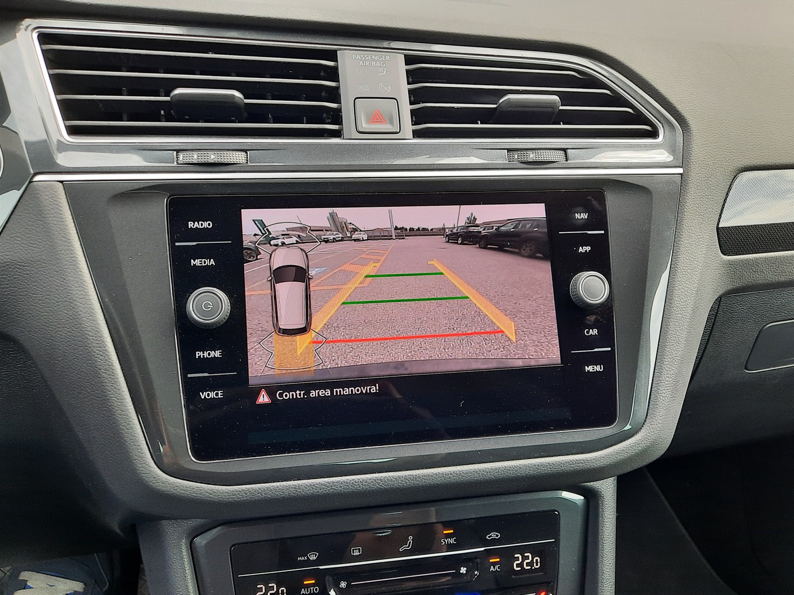 15 - Volkswagen Tiguan 2.0 tdi scr 150cv elegance dsg