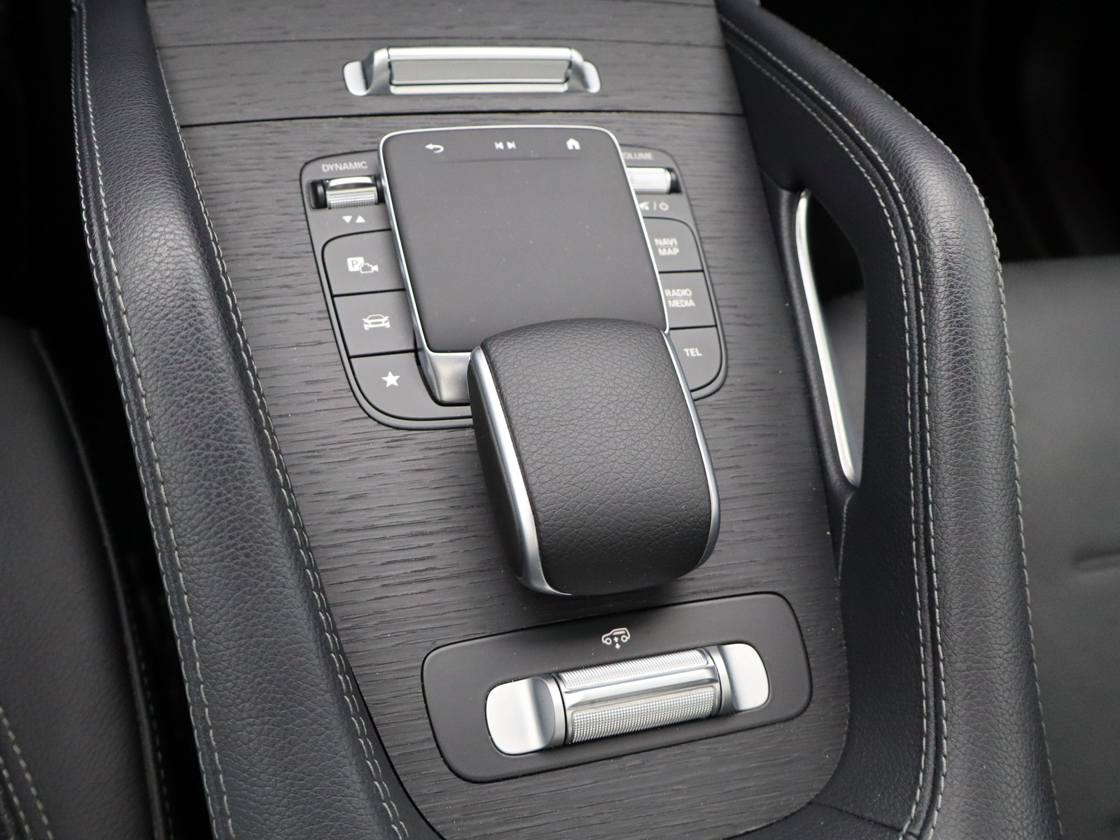 16 - Mercedes Classe GLE gle coupe 300 d mild hybrid amg line premium 4matic 9g-tronic plus