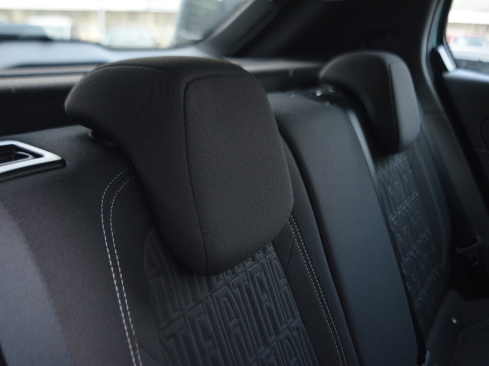 6 - Fiat 600 1.2 hybrid 145cv edct