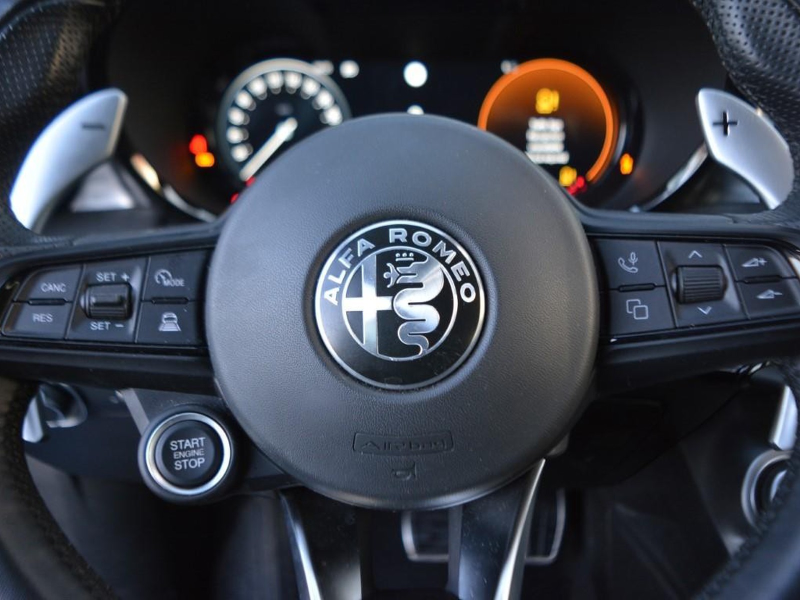 17 - Alfa Romeo Tonale 1.6 130cv veloce tct6
