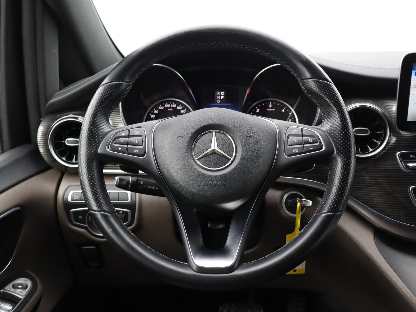 16 - Mercedes Vans Classe V long 300 d premium 4matic 9g-tronic plus
