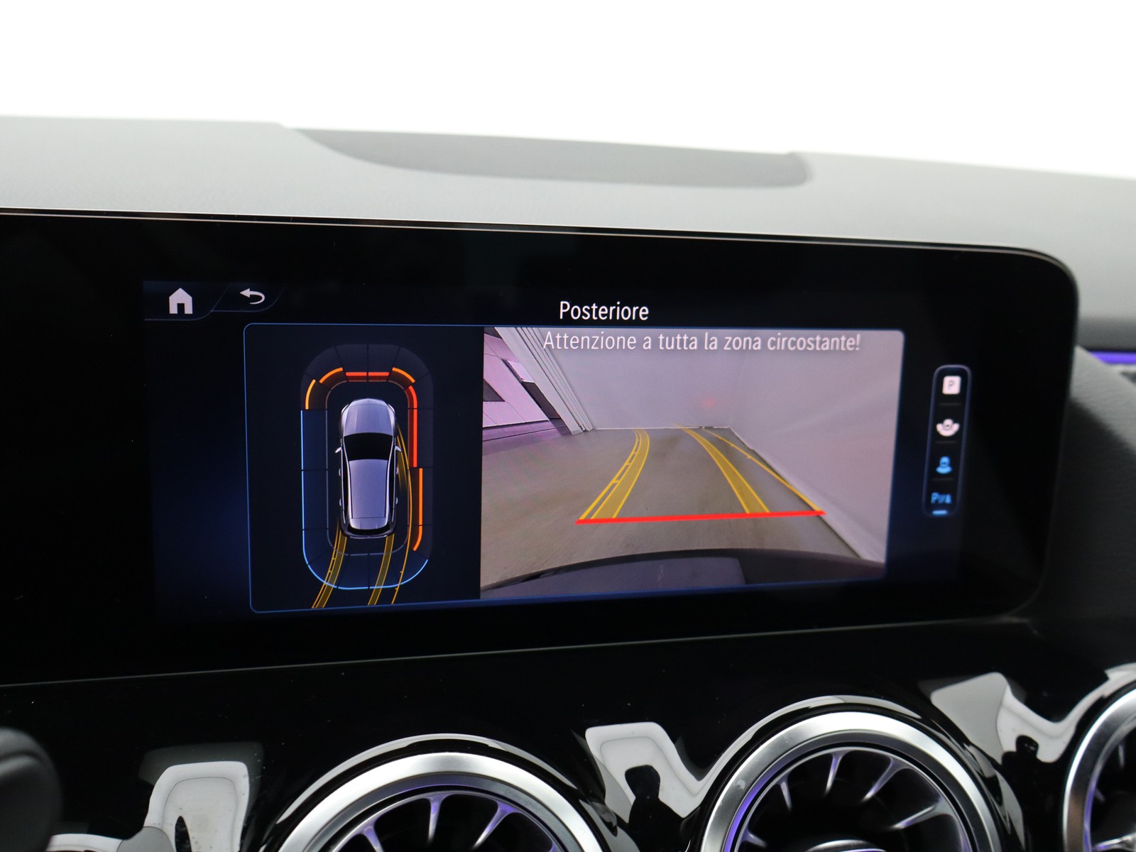 11 - Mercedes Classe B 180 d amg line advanced plus 8g-dct