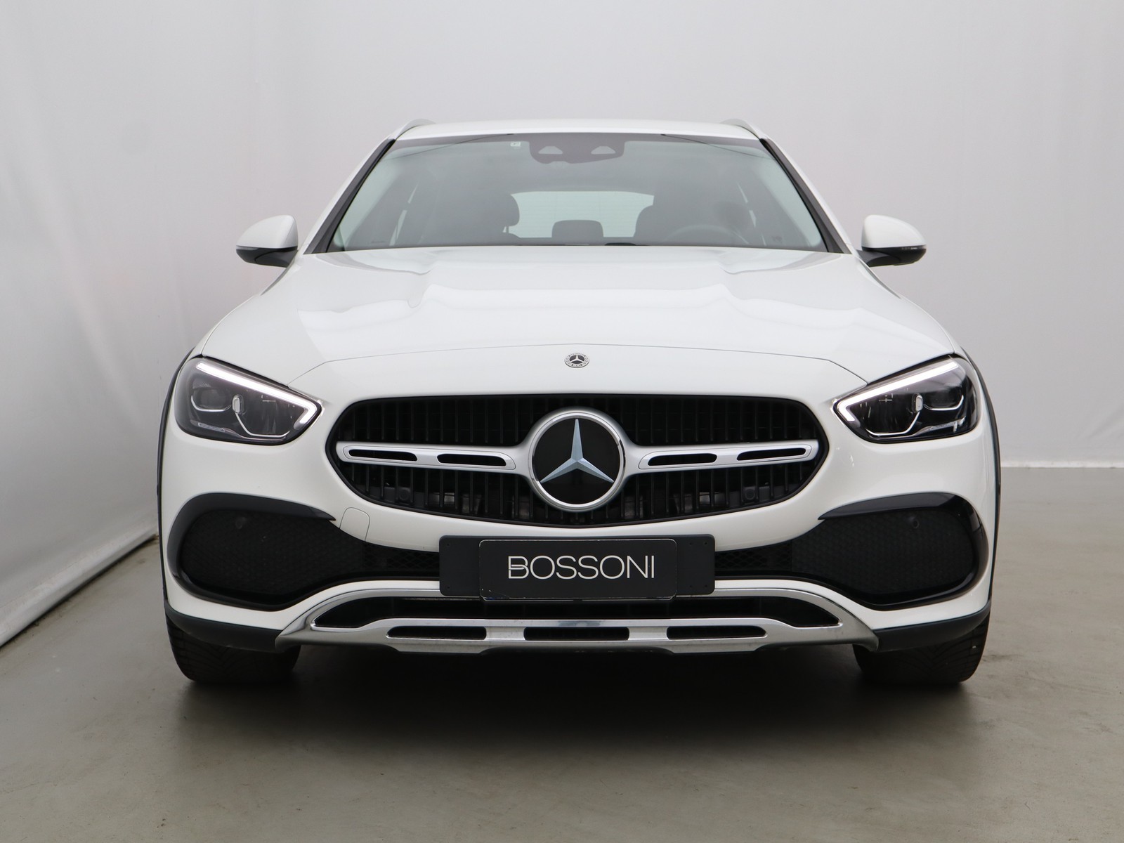 2 - Mercedes Classe C station wagon all-terrain 220 d mild hybrid premium 4matic 9g-tronic