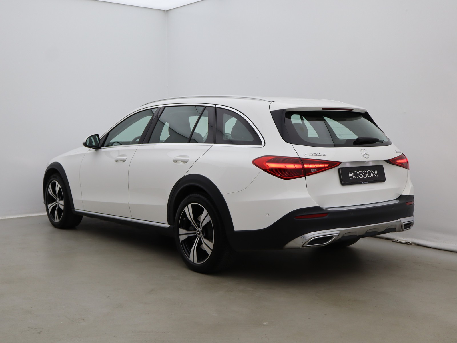 5 - Mercedes Classe C station wagon all-terrain 220 d mild hybrid premium 4matic 9g-tronic