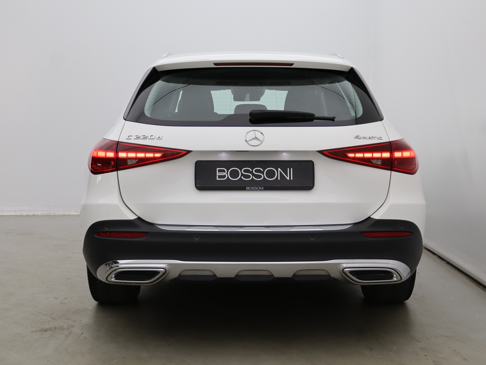 6 - Mercedes Classe C station wagon all-terrain 220 d mild hybrid premium 4matic 9g-tronic