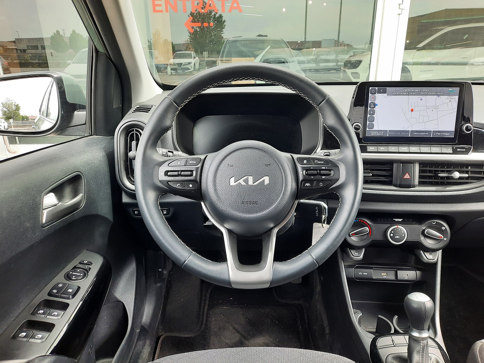 8 - Kia Picanto 1.0 mpi urban